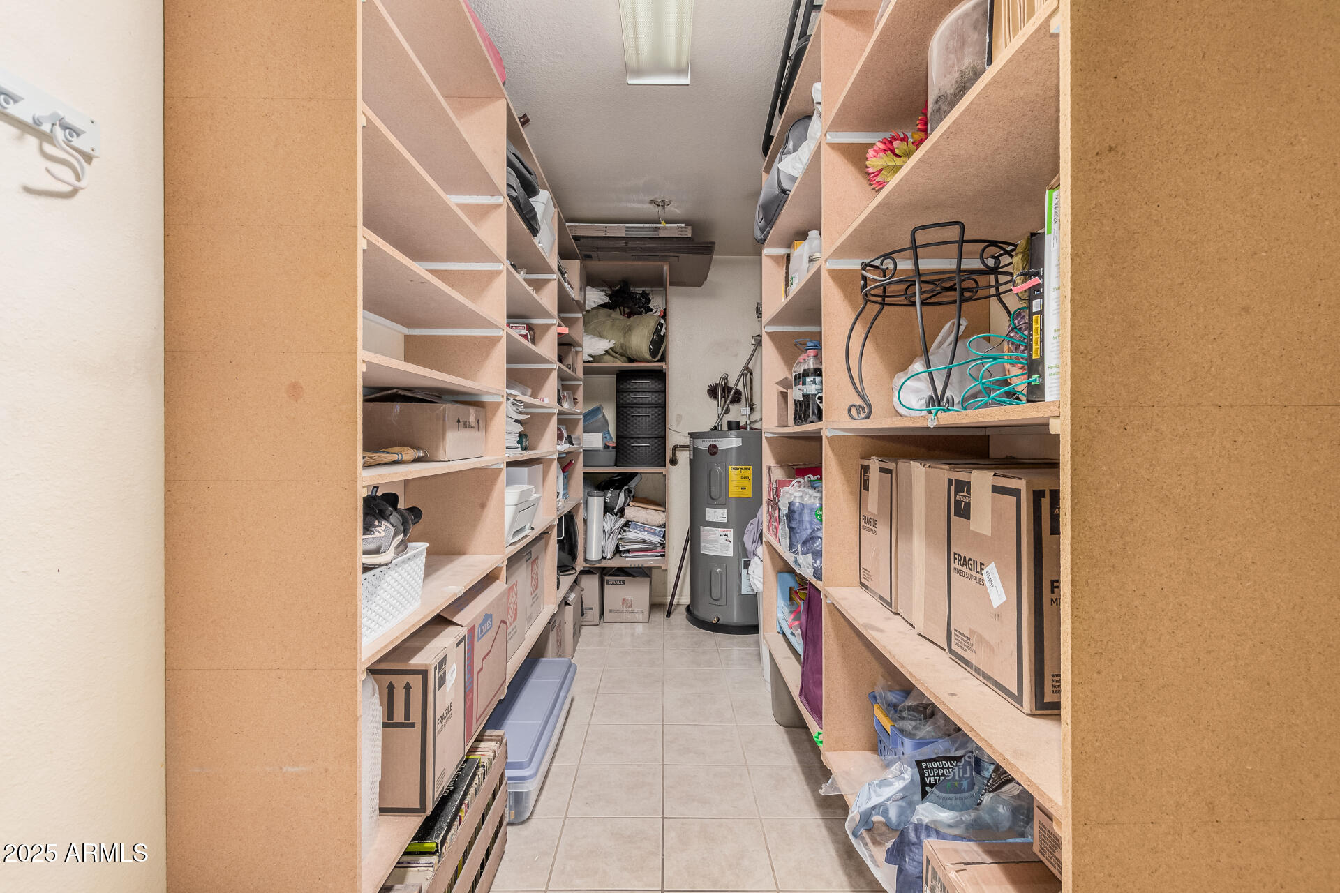 2447 E HOLMES Avenue