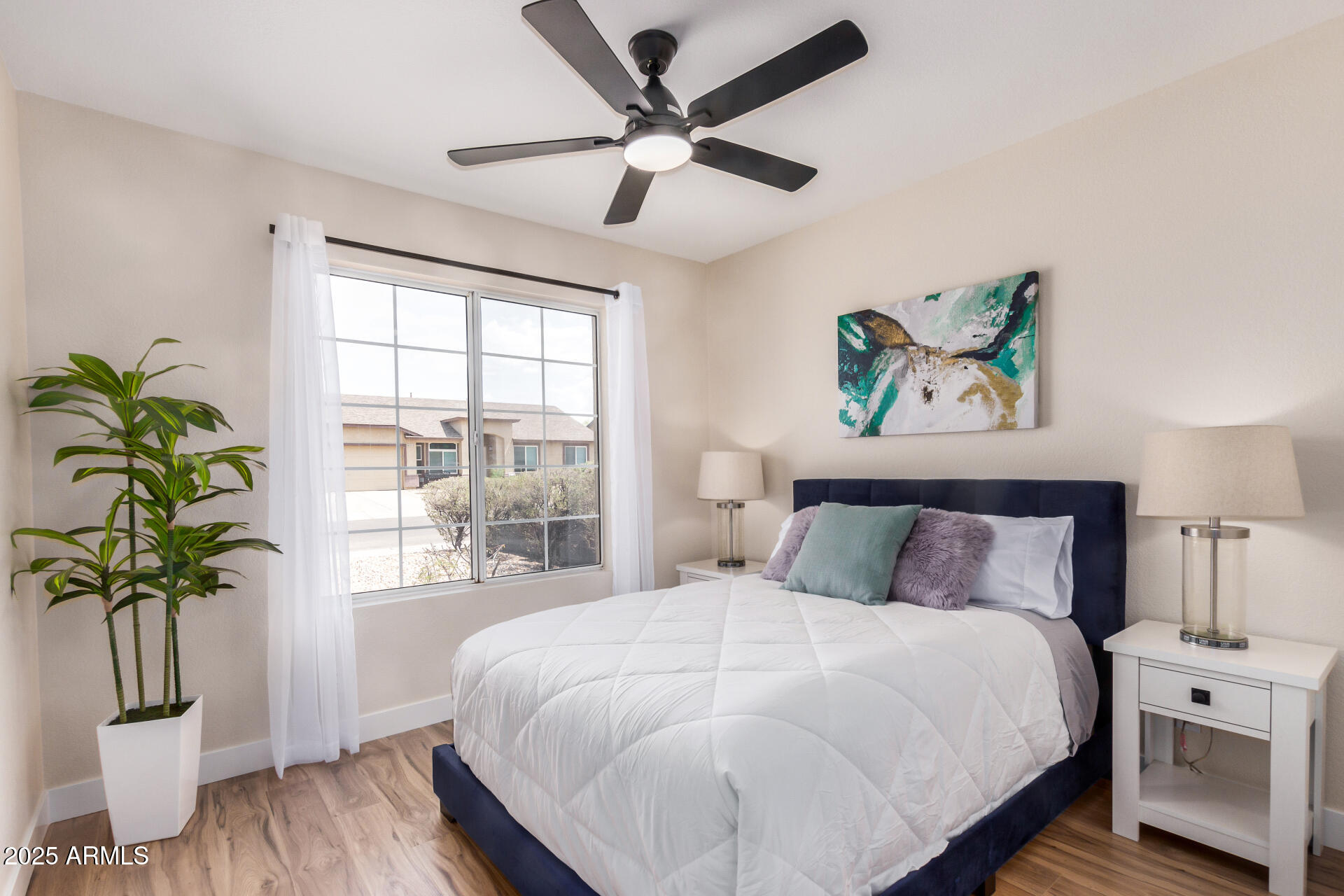 8103 E DARTMOUTH Street