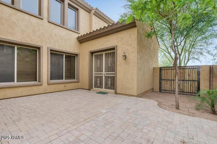 4842 E FIRESTONE Drive