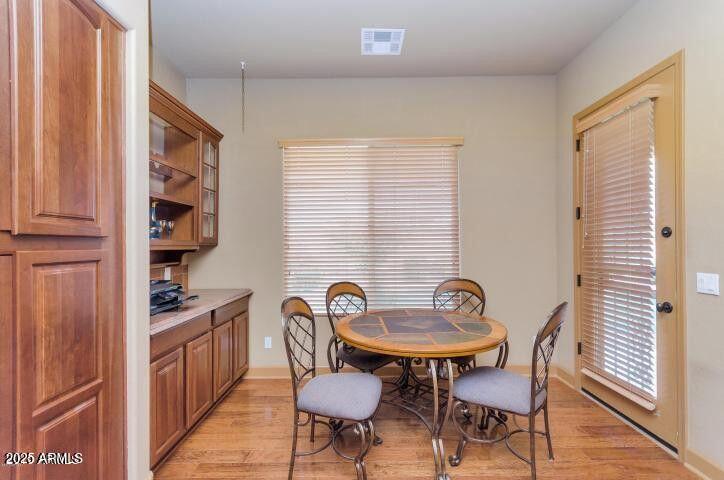 4842 E FIRESTONE Drive