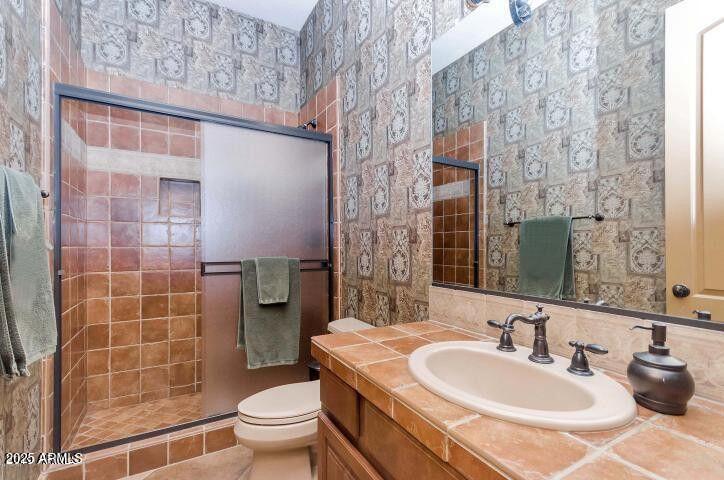 4842 E FIRESTONE Drive