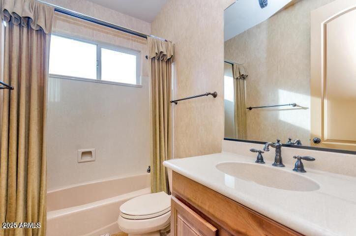 4842 E FIRESTONE Drive