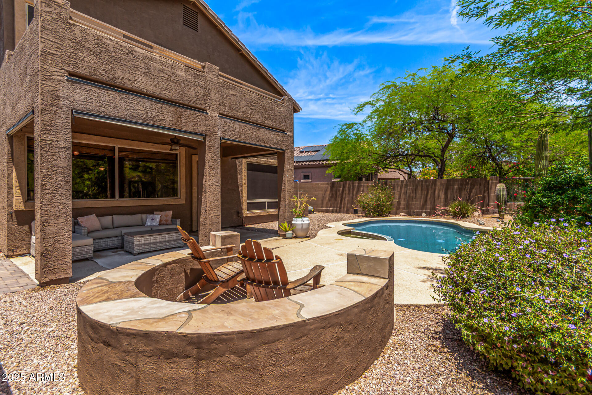 3055 N RED MOUNTAIN, 98