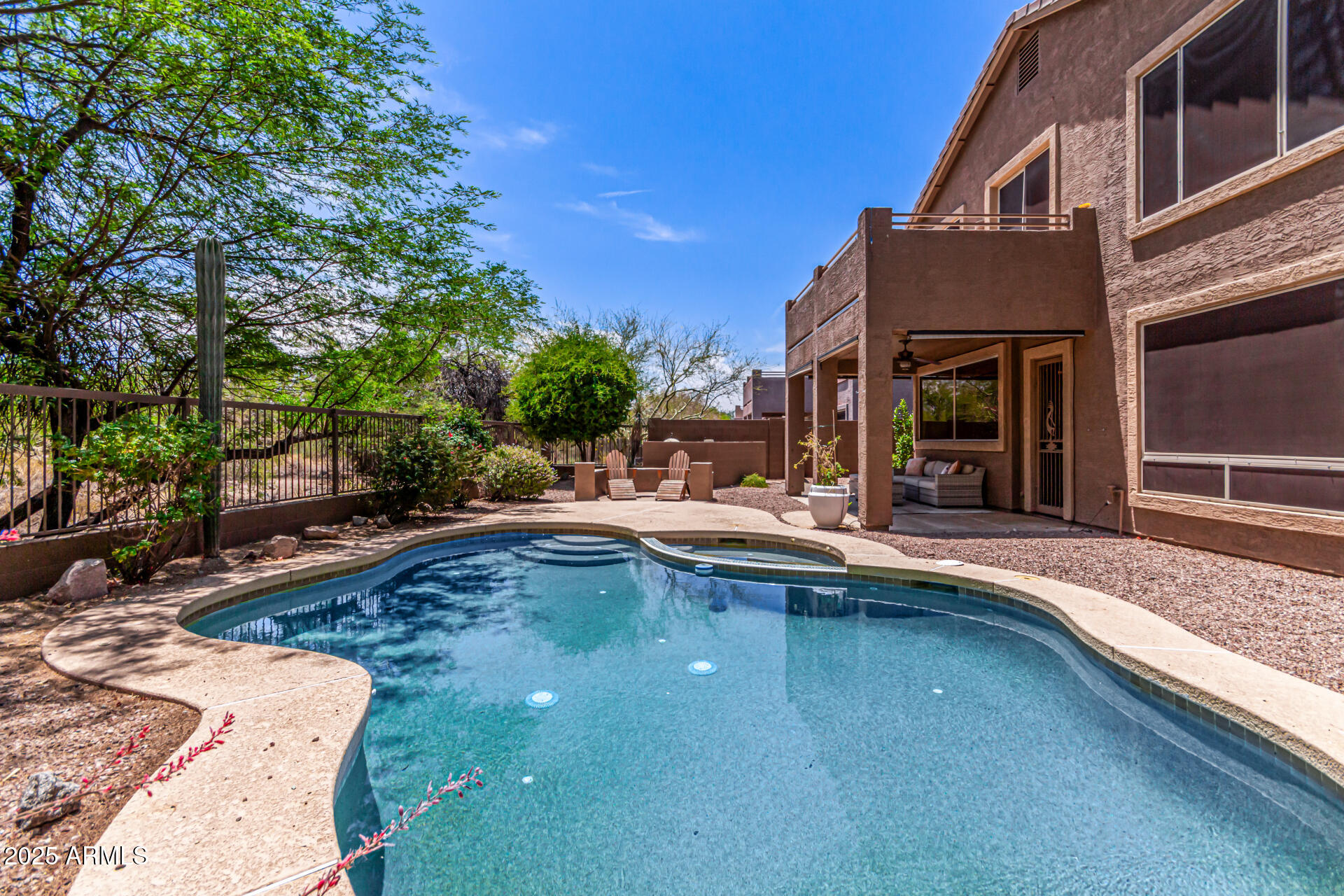 3055 N RED MOUNTAIN, 98