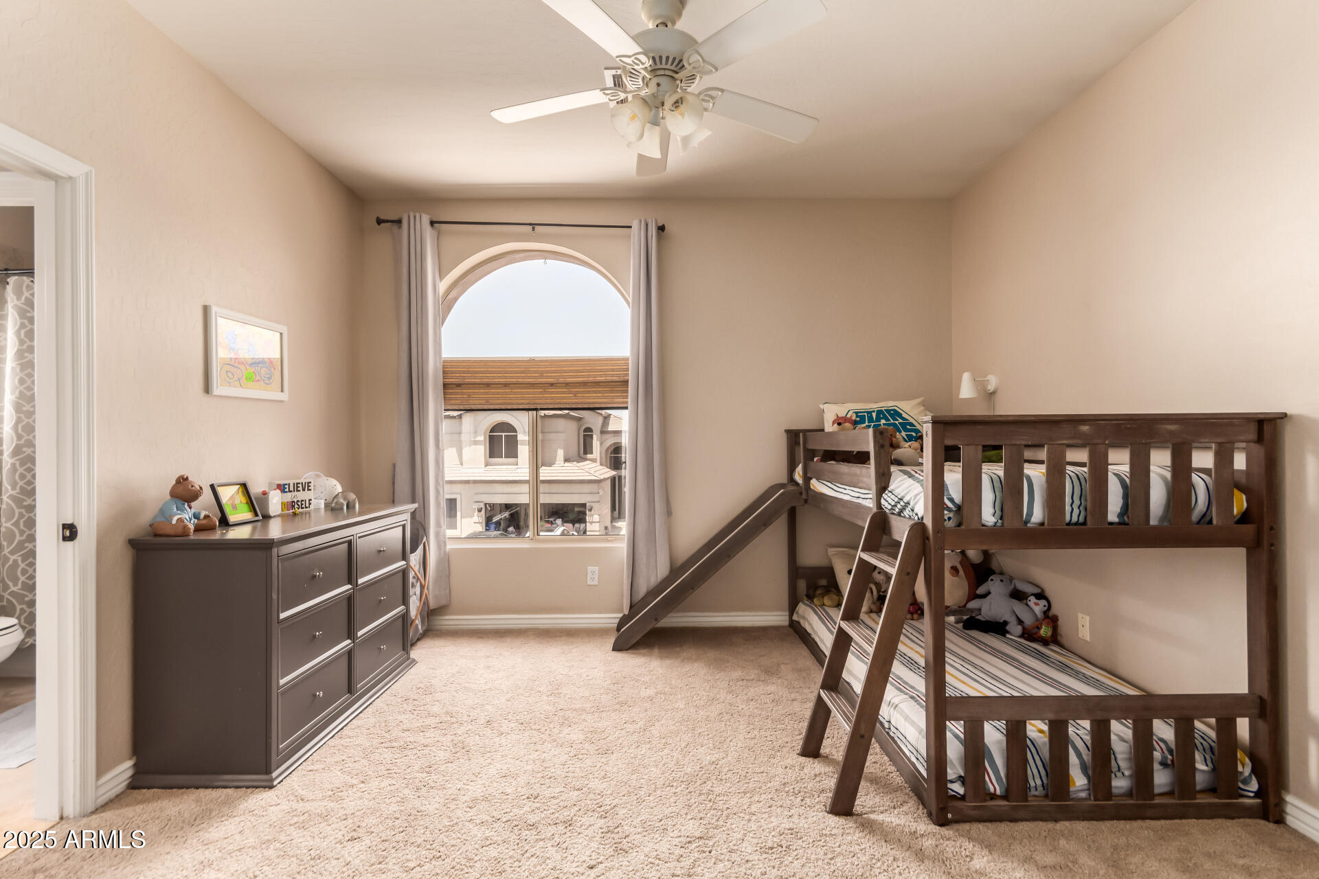 3055 N RED MOUNTAIN, 98