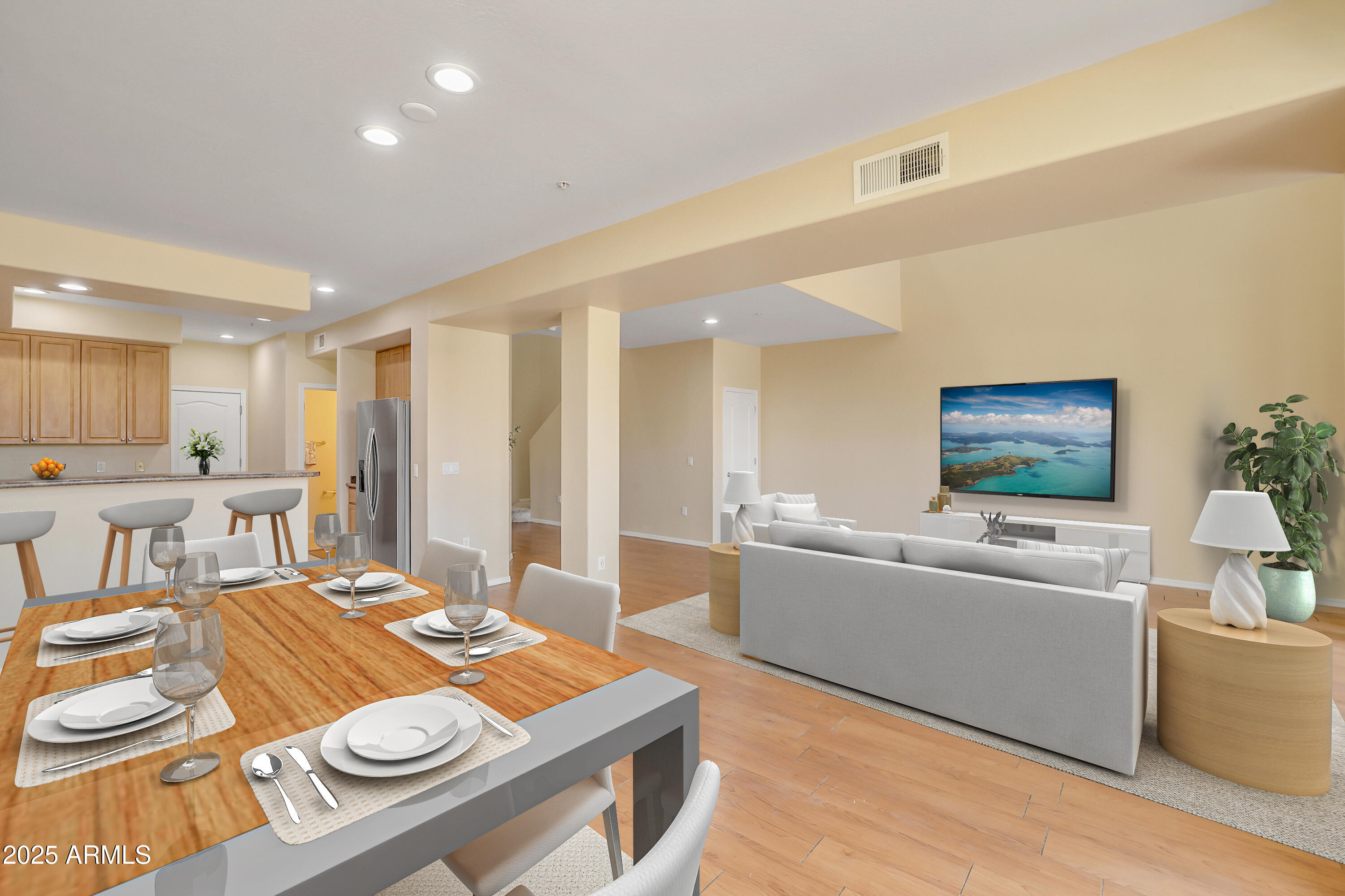 705 W QUEEN CREEK Road, 1201