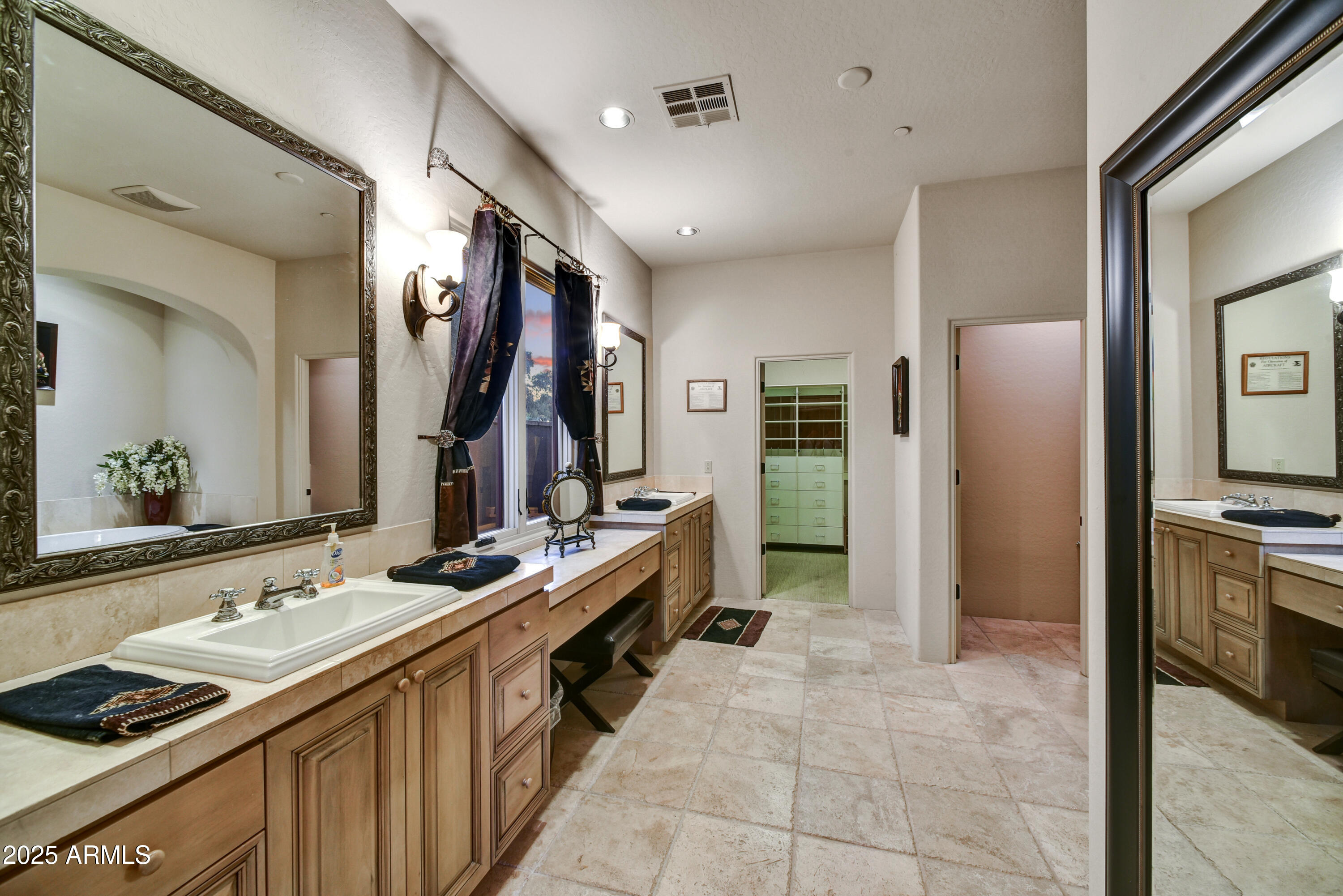 8139 E CLUB VILLAGE Drive