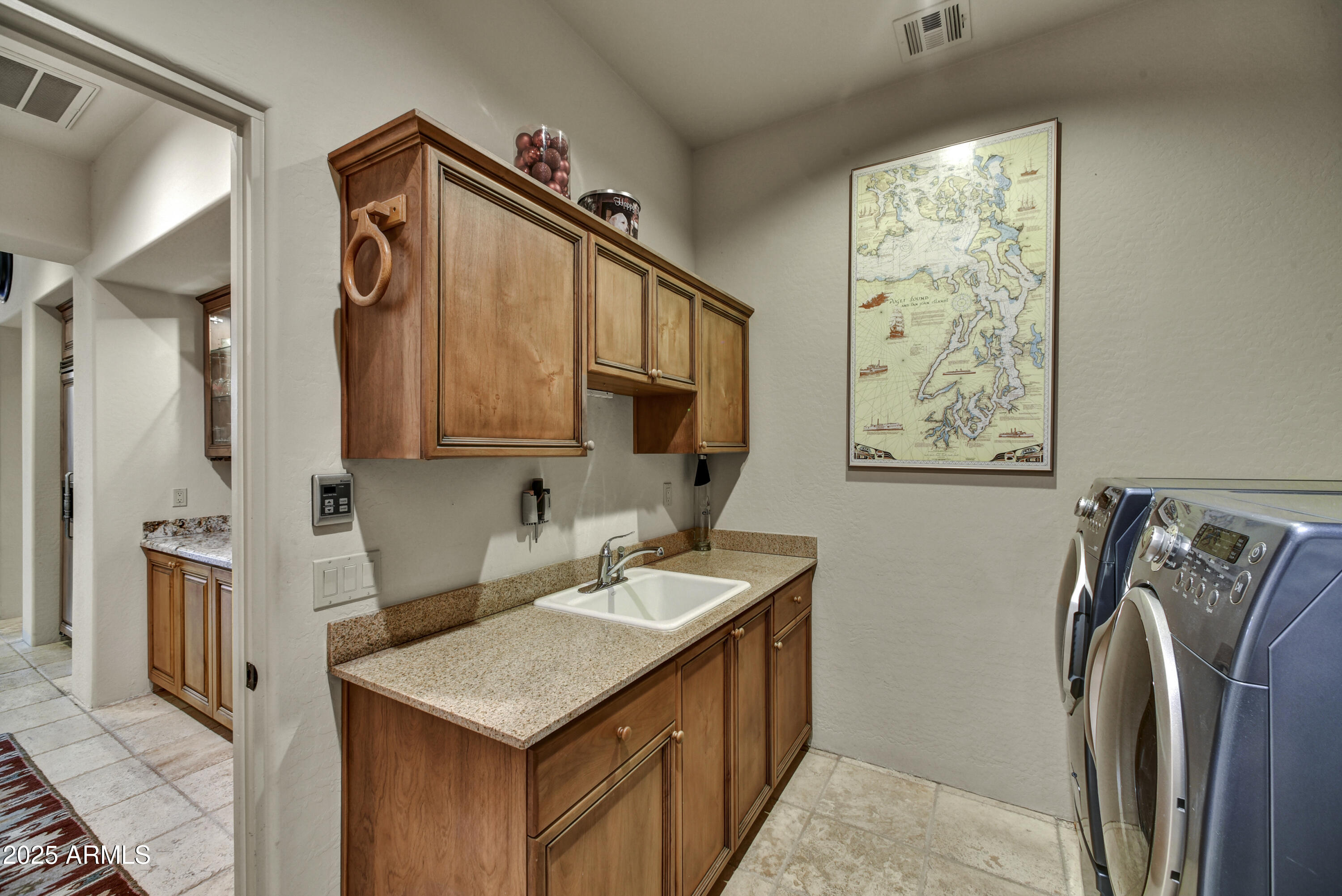 8139 E CLUB VILLAGE Drive