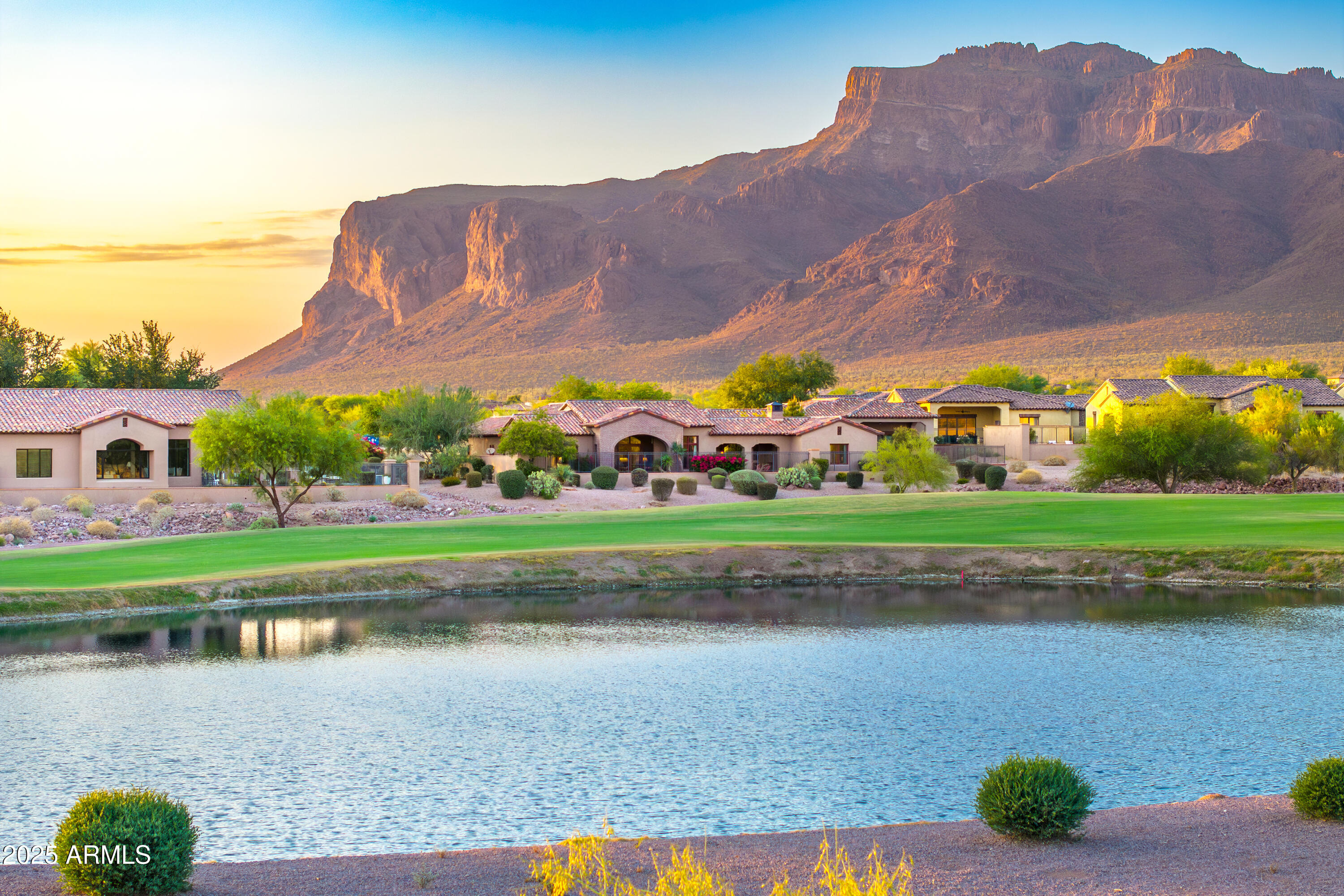 8139 E CLUB VILLAGE Drive