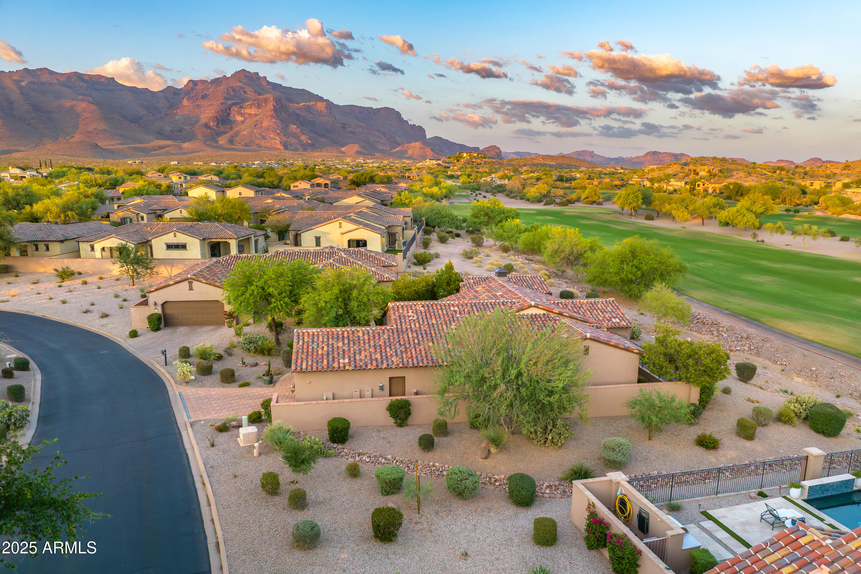 8139 E CLUB VILLAGE Drive