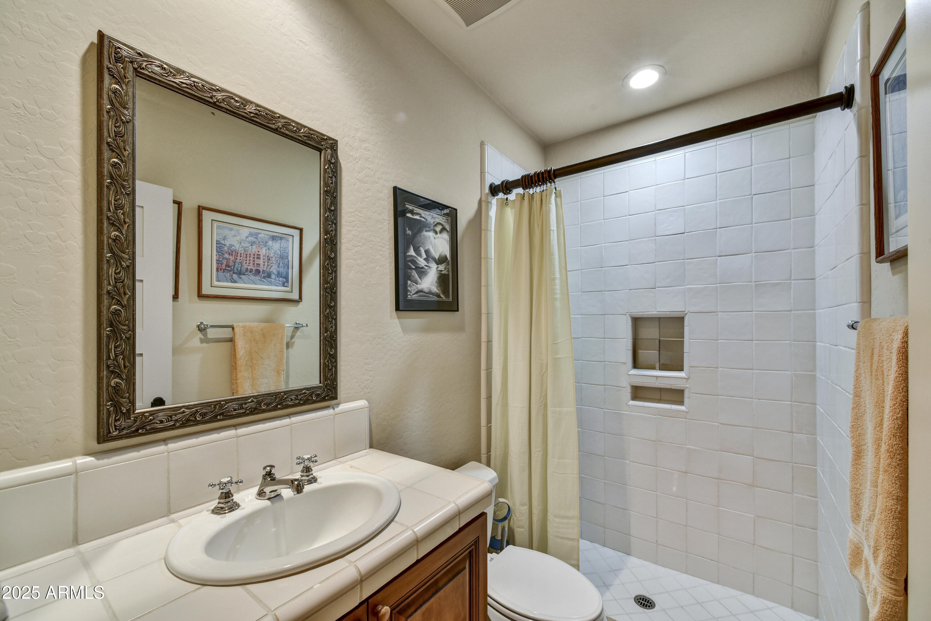 8139 E CLUB VILLAGE Drive