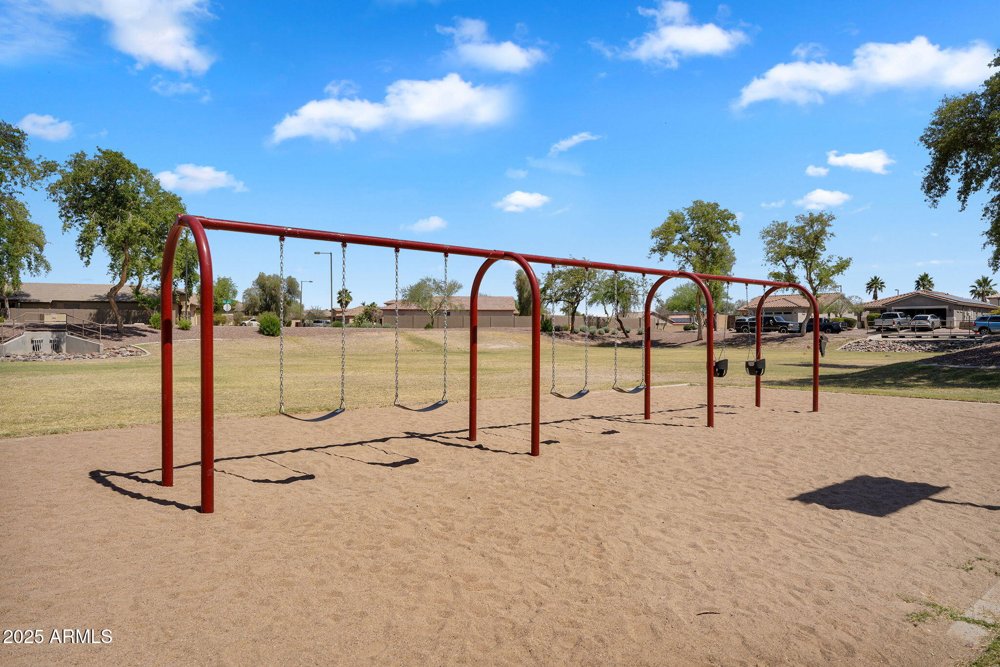 24886 W HUNTINGTON Drive