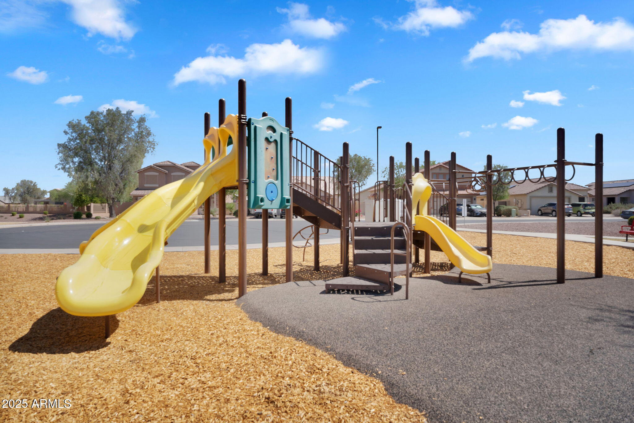 24886 W HUNTINGTON Drive