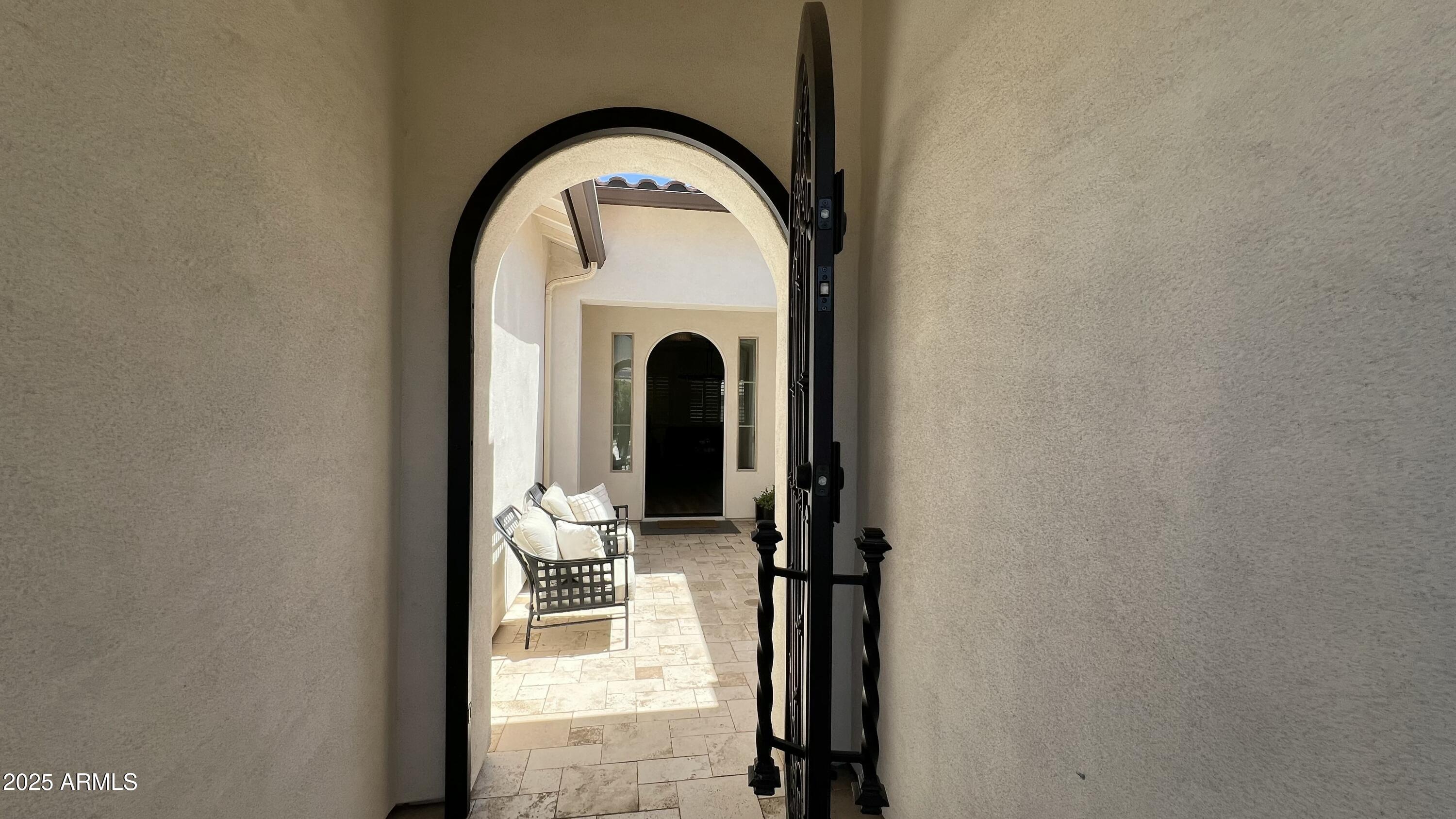 2121 E AQUARIUS Place