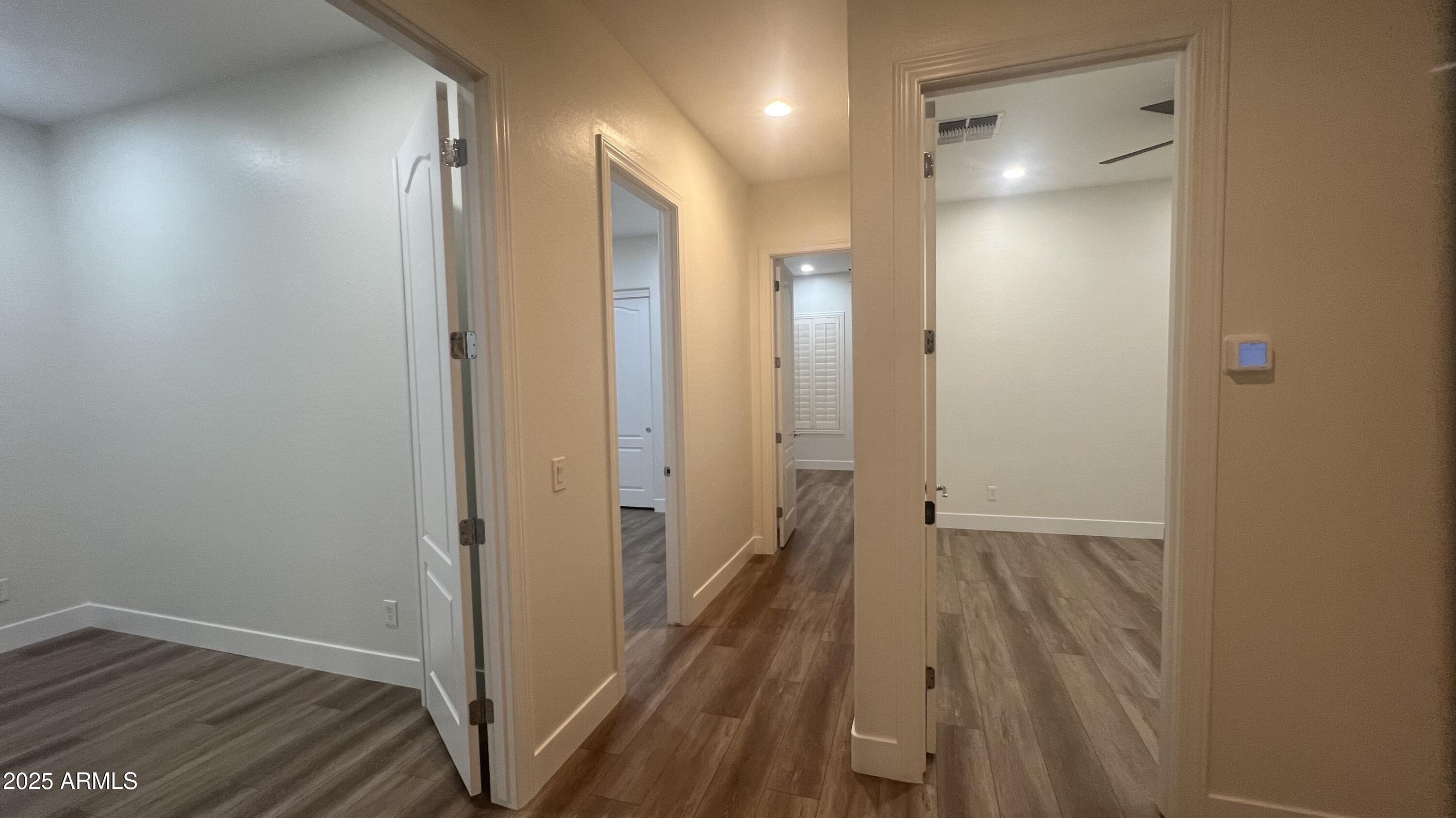 2121 E AQUARIUS Place