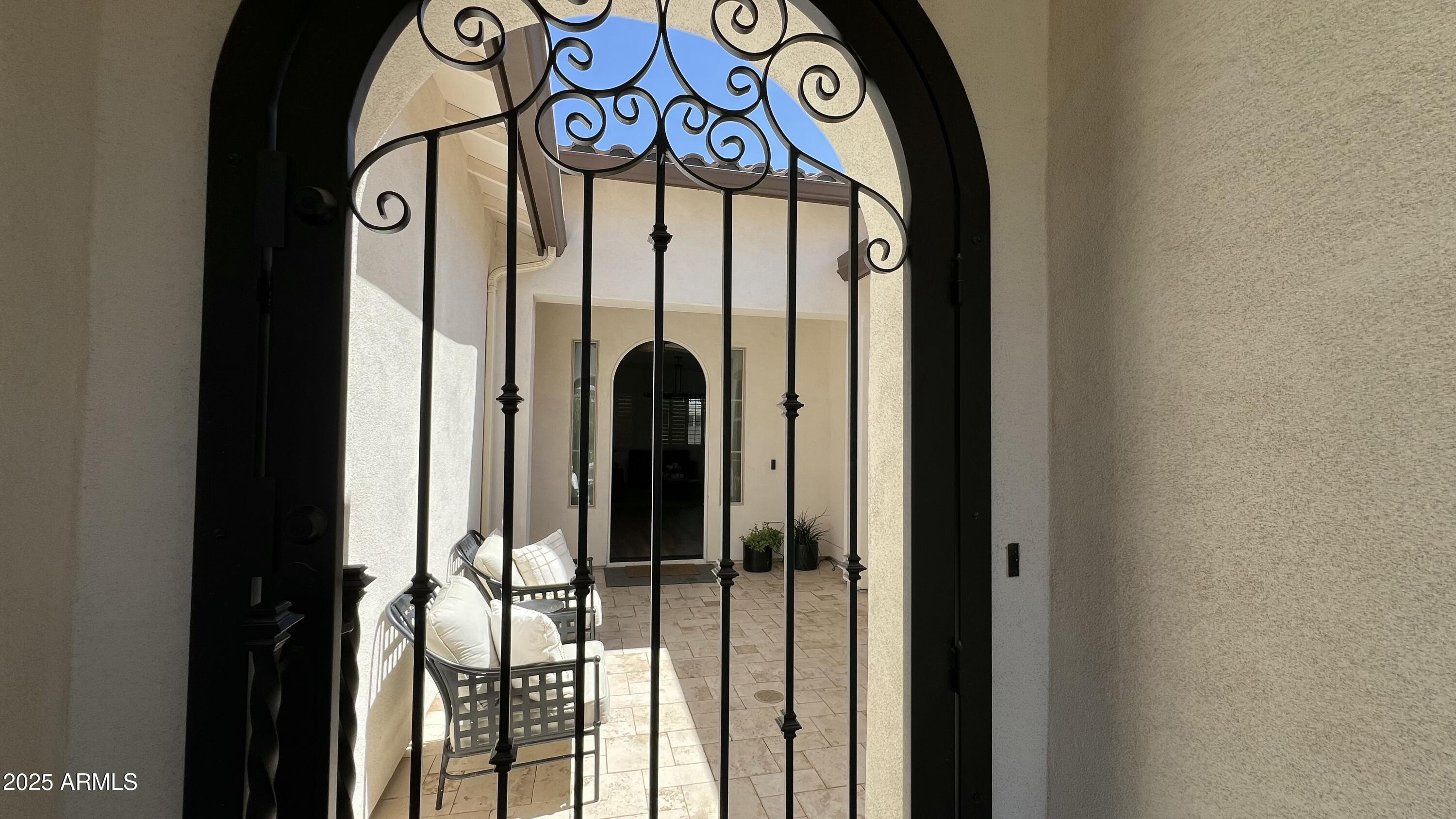 2121 E AQUARIUS Place