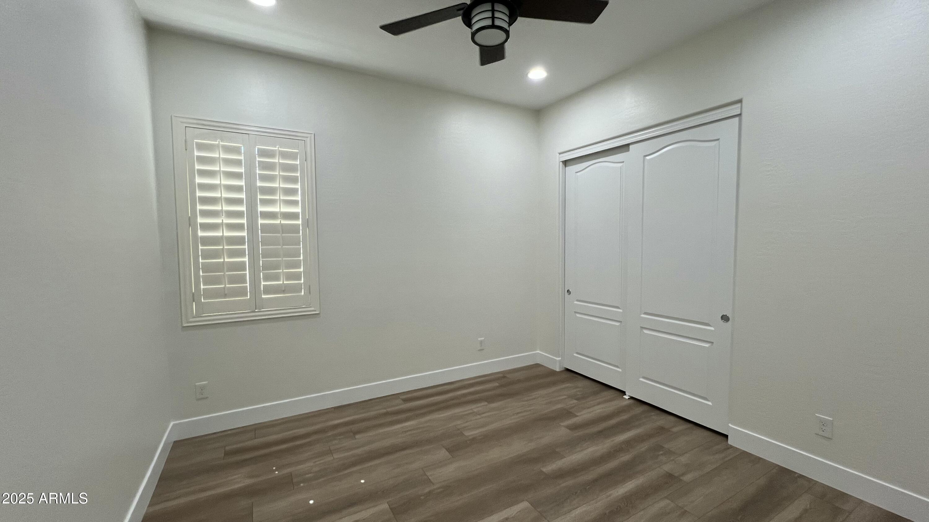 2121 E AQUARIUS Place