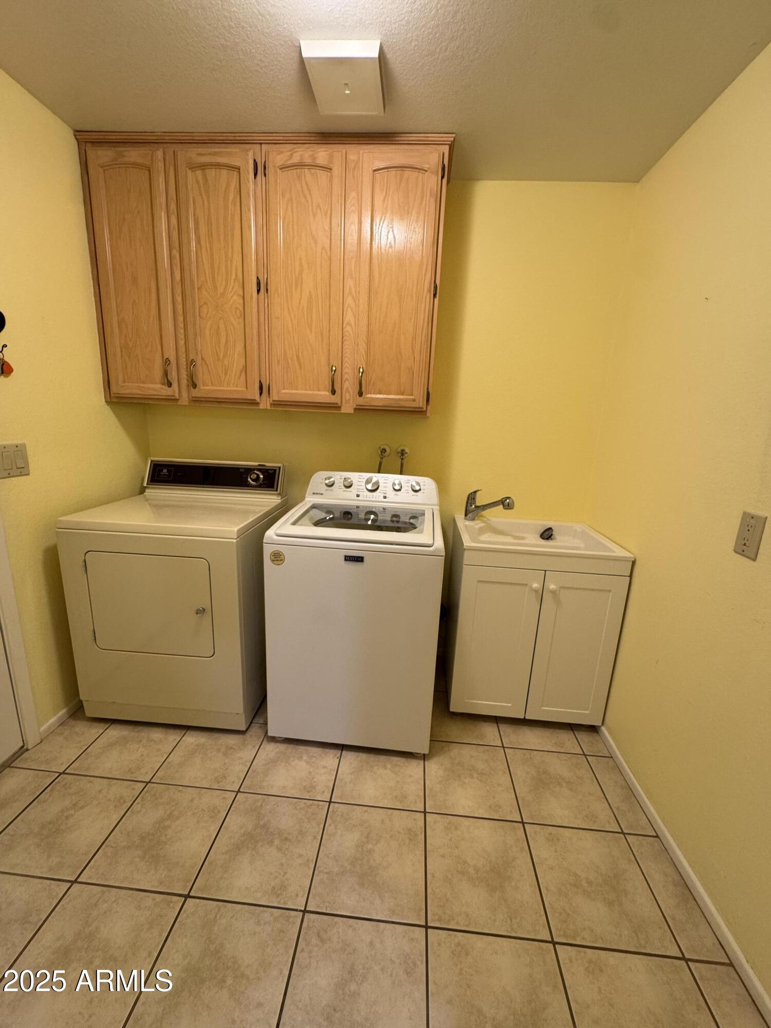 8255 E KIVA Avenue, 430