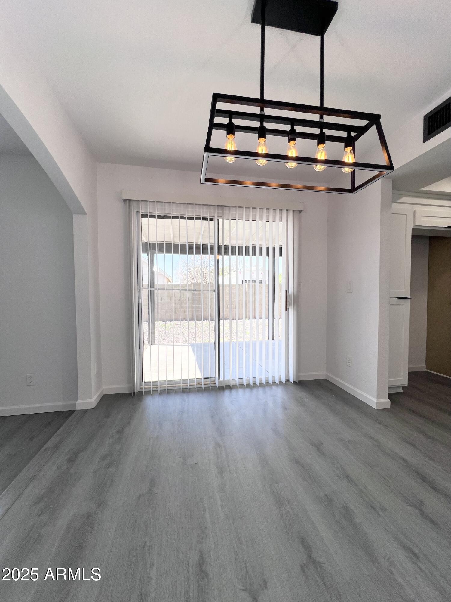 8133 W Mclellan Road