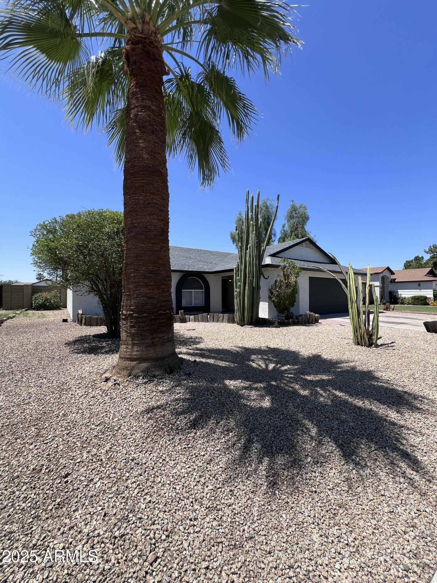 8133 W Mclellan Road