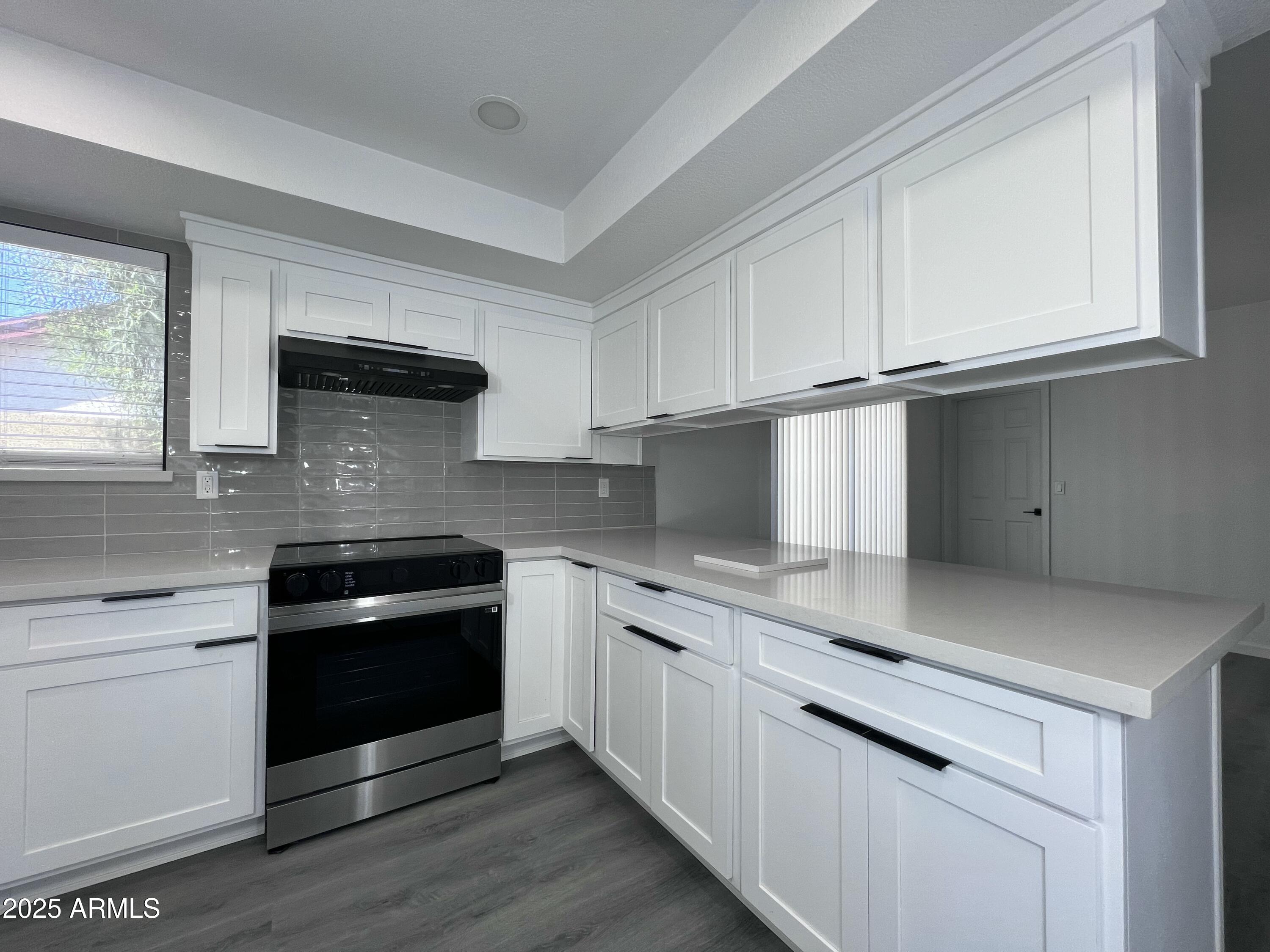 8133 W Mclellan Road