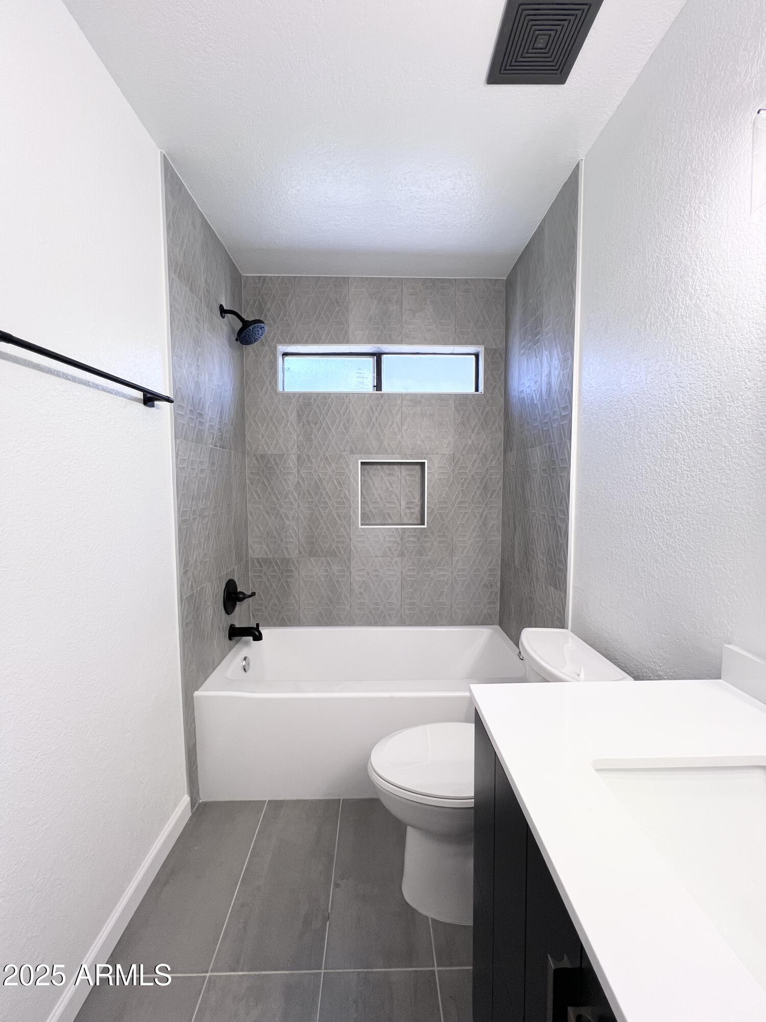 8133 W Mclellan Road