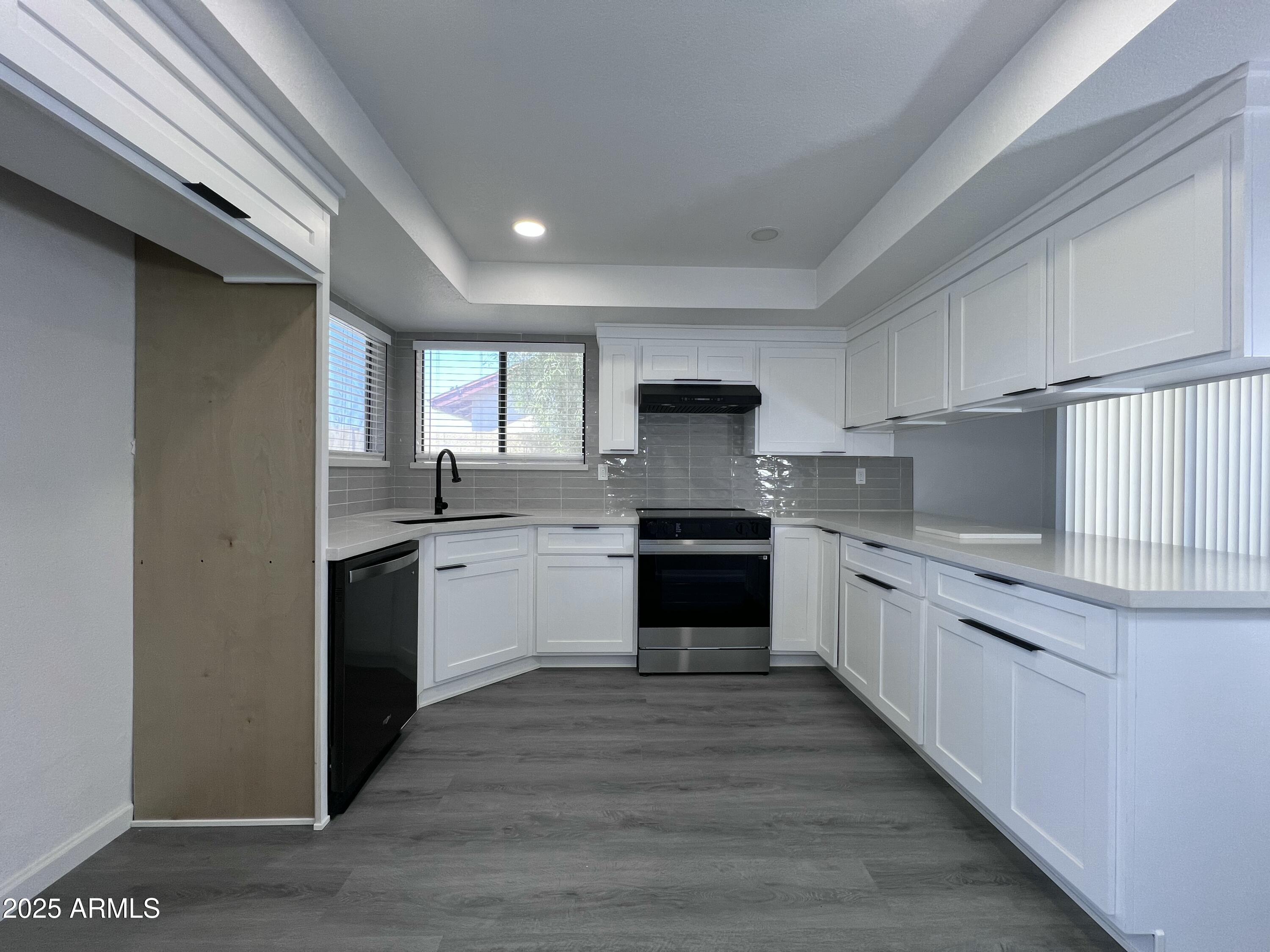 8133 W Mclellan Road