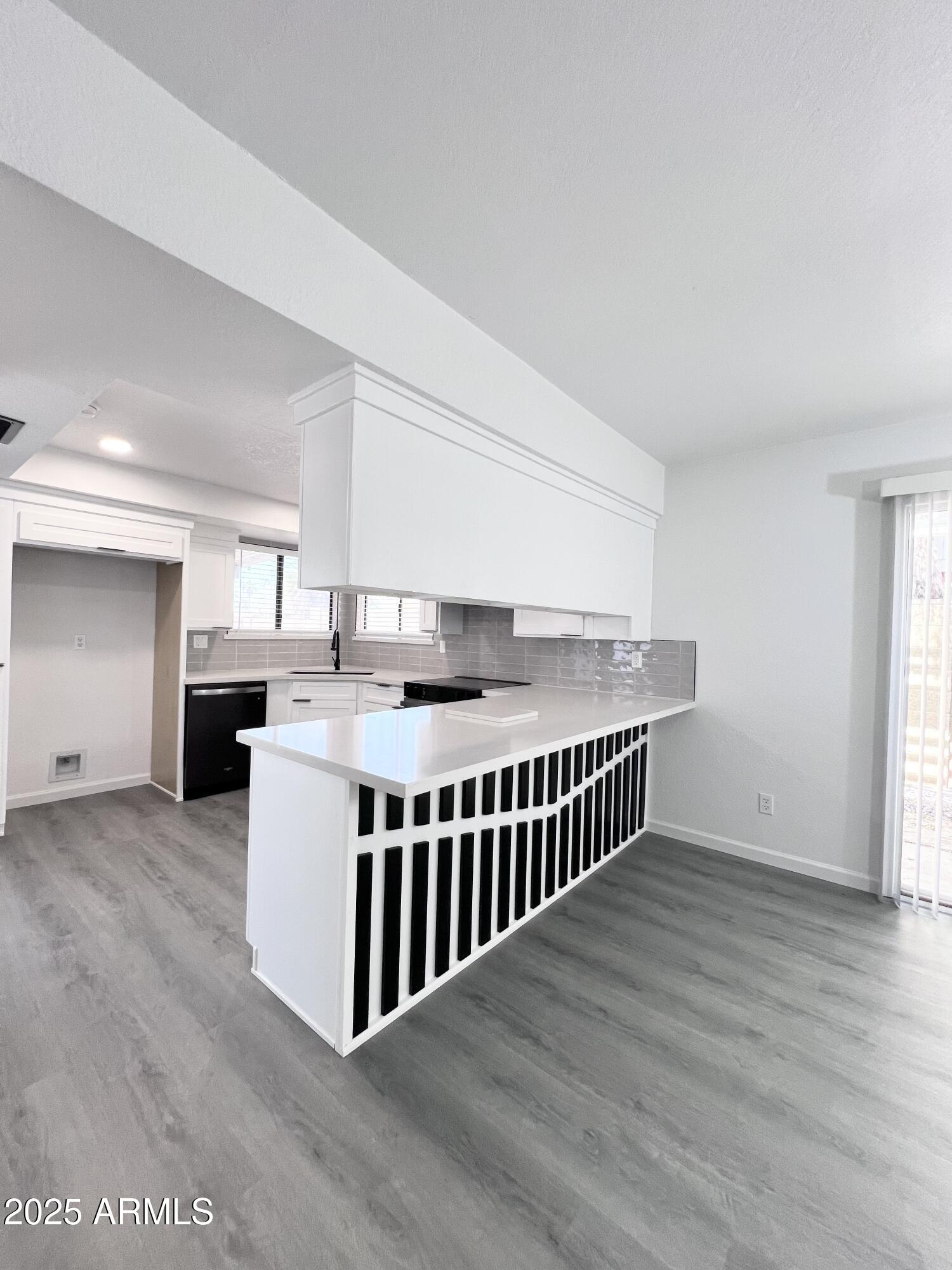 8133 W Mclellan Road