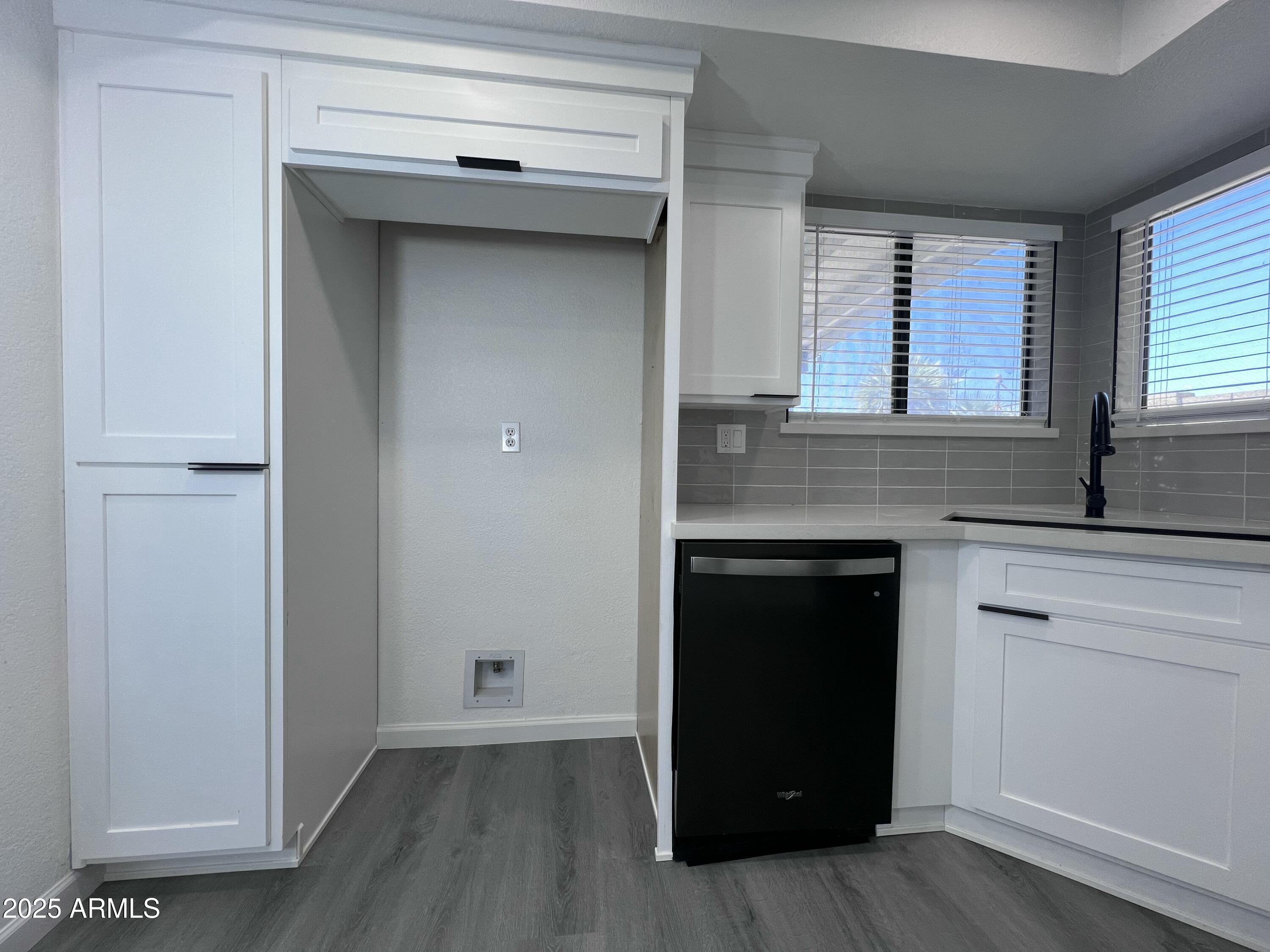 8133 W Mclellan Road