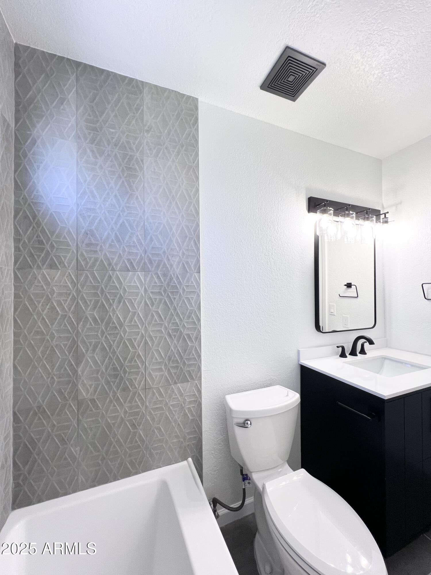 8133 W Mclellan Road