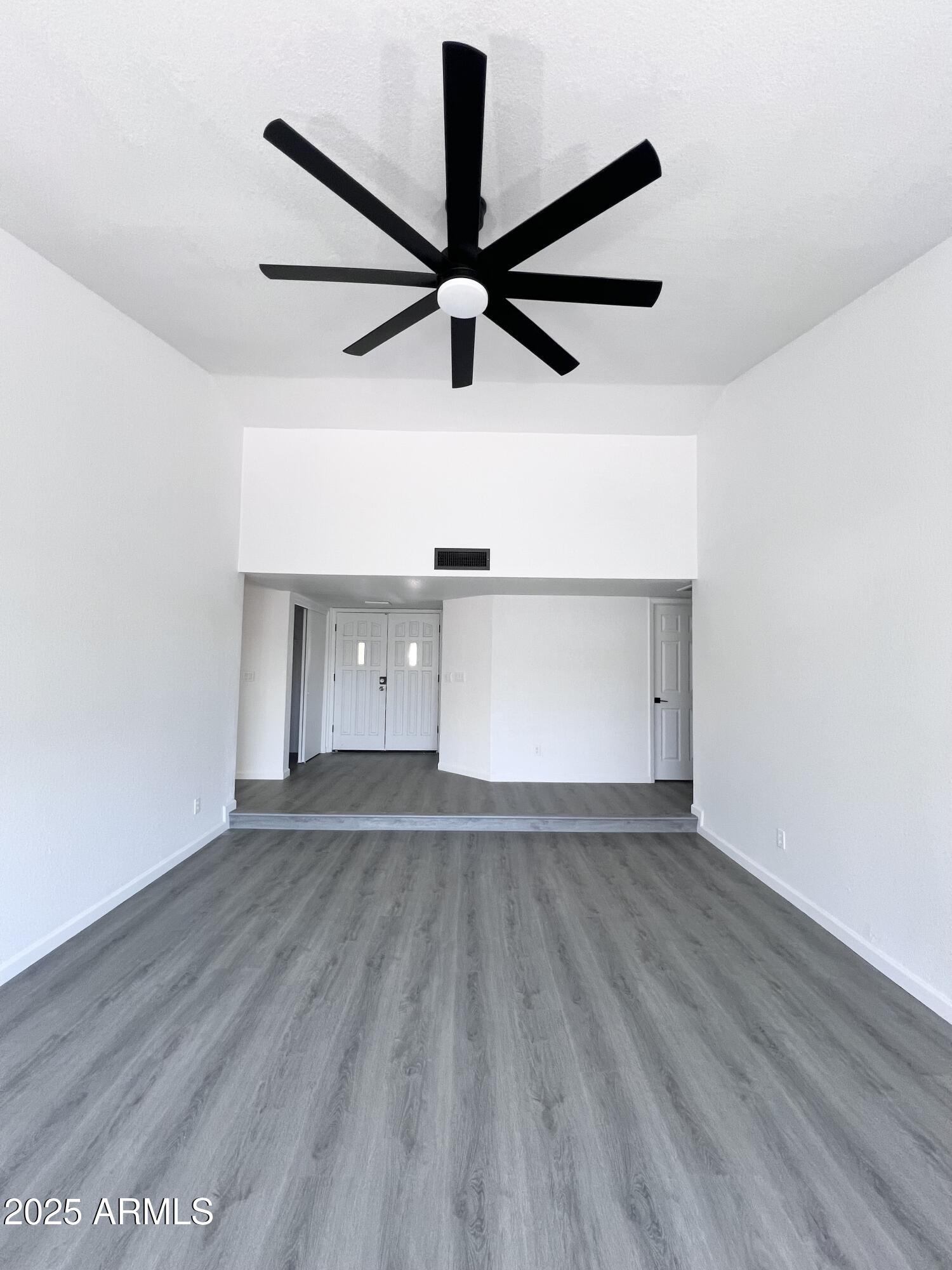 8133 W Mclellan Road