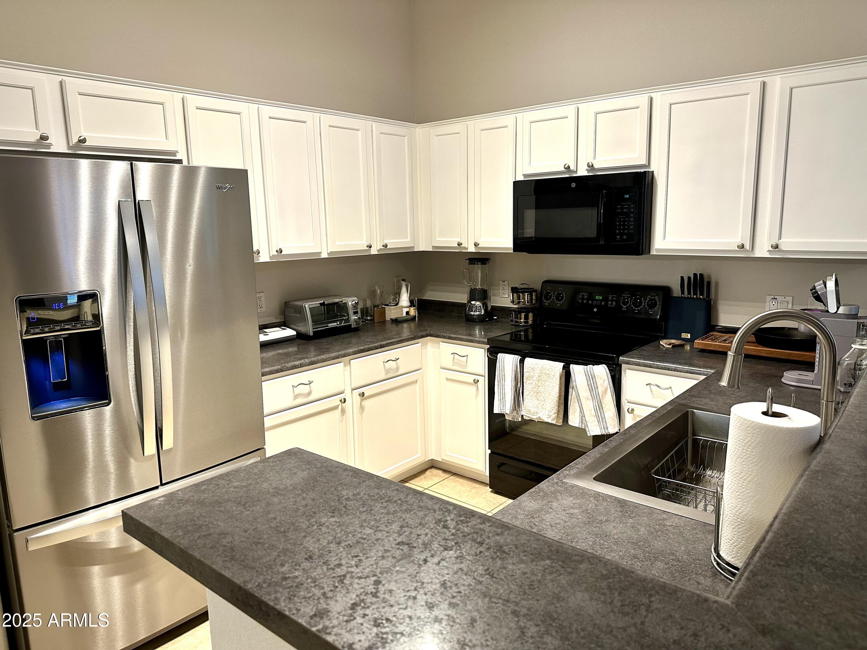 1350 S GREENFIELD Road, 2231