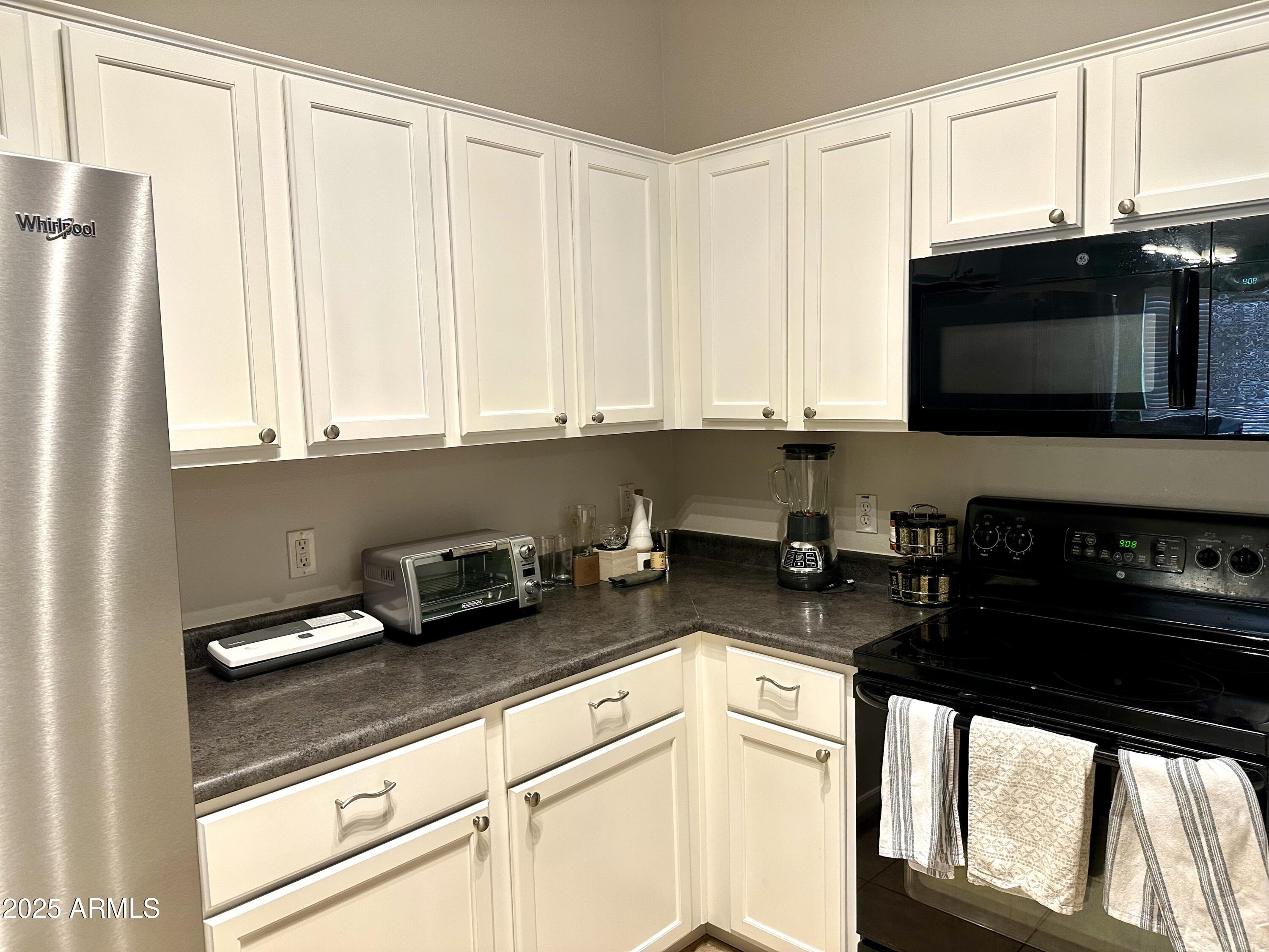 1350 S GREENFIELD Road, 2231