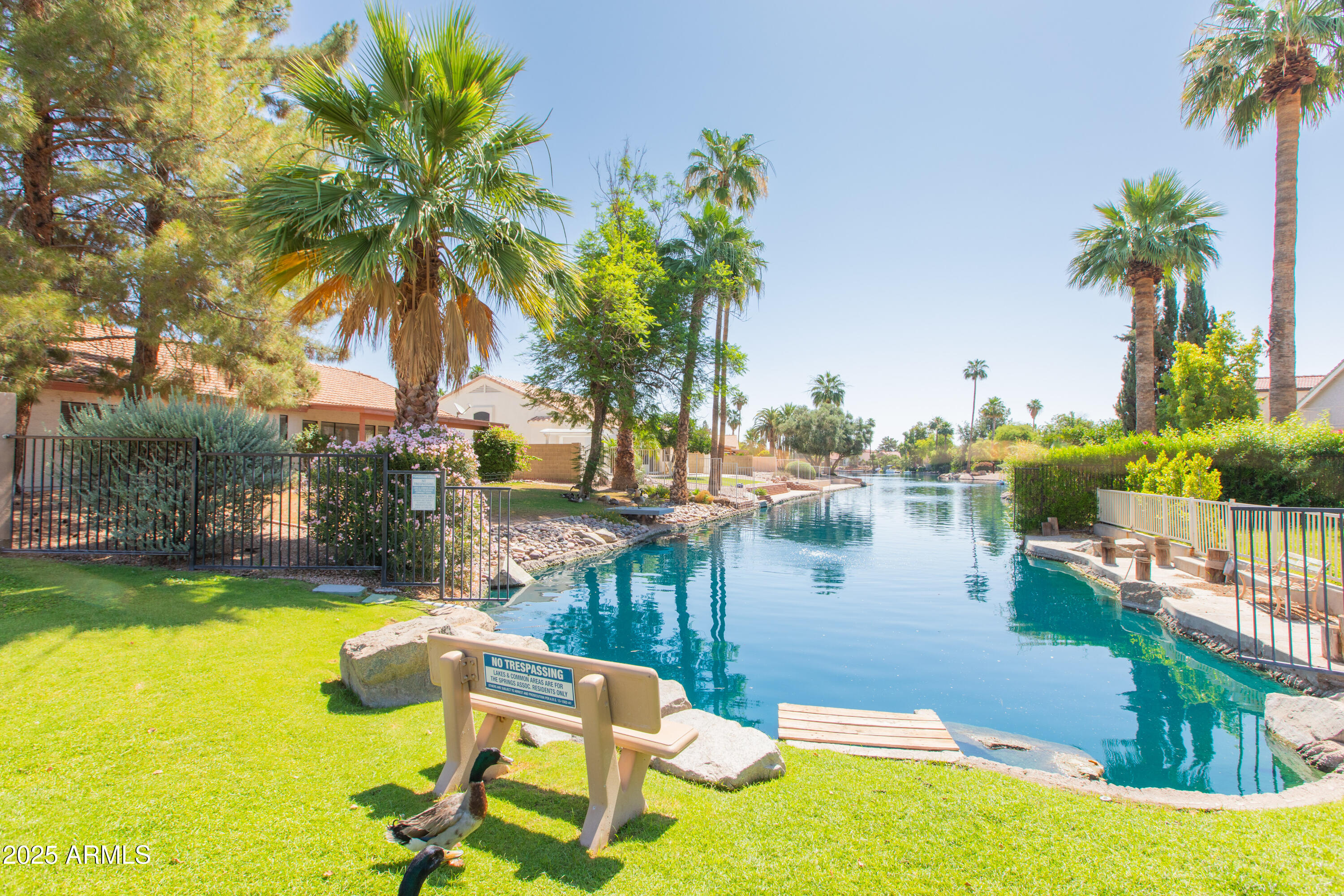 1603 E CHICAGO Street