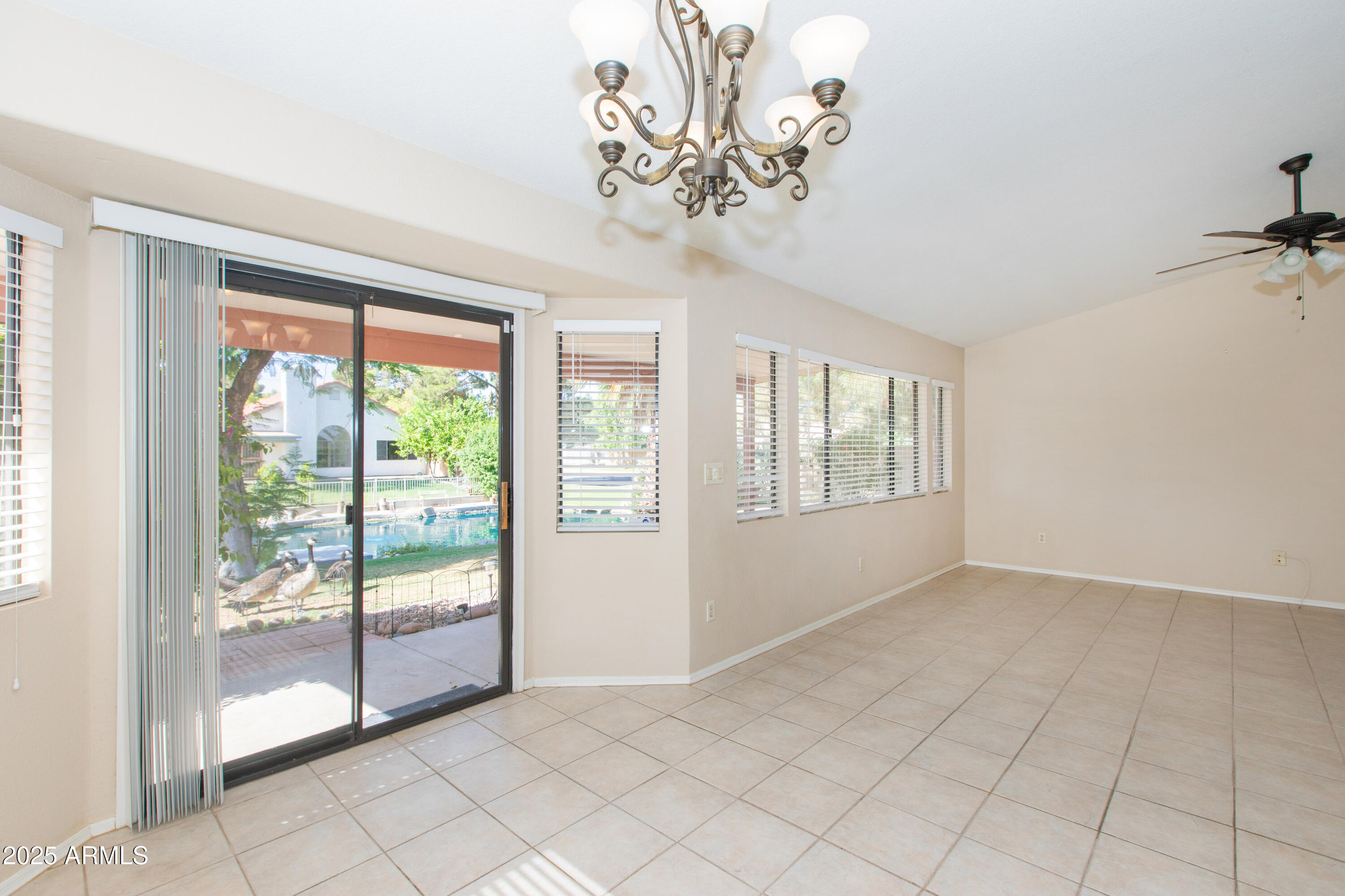 1603 E CHICAGO Street