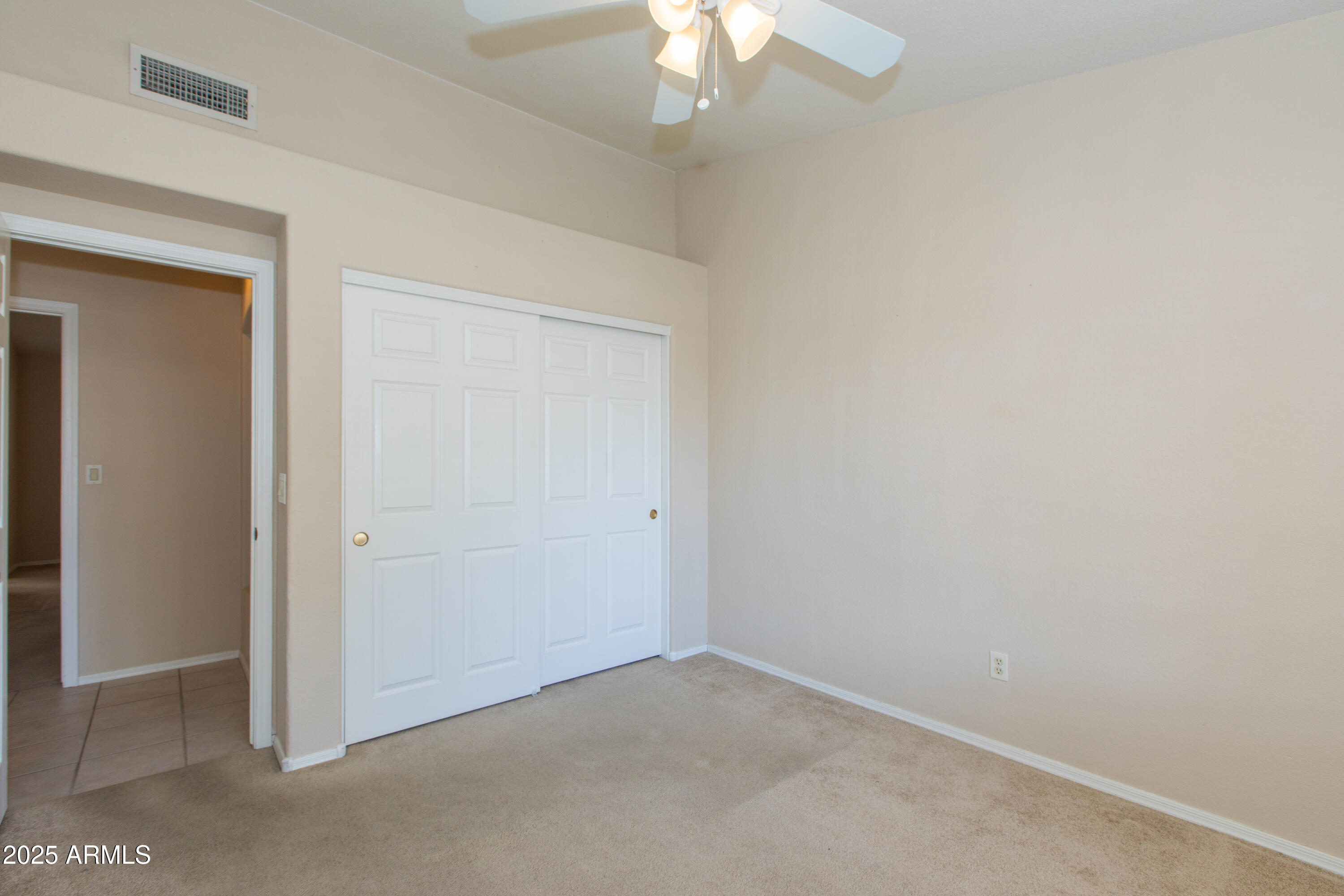 1603 E CHICAGO Street