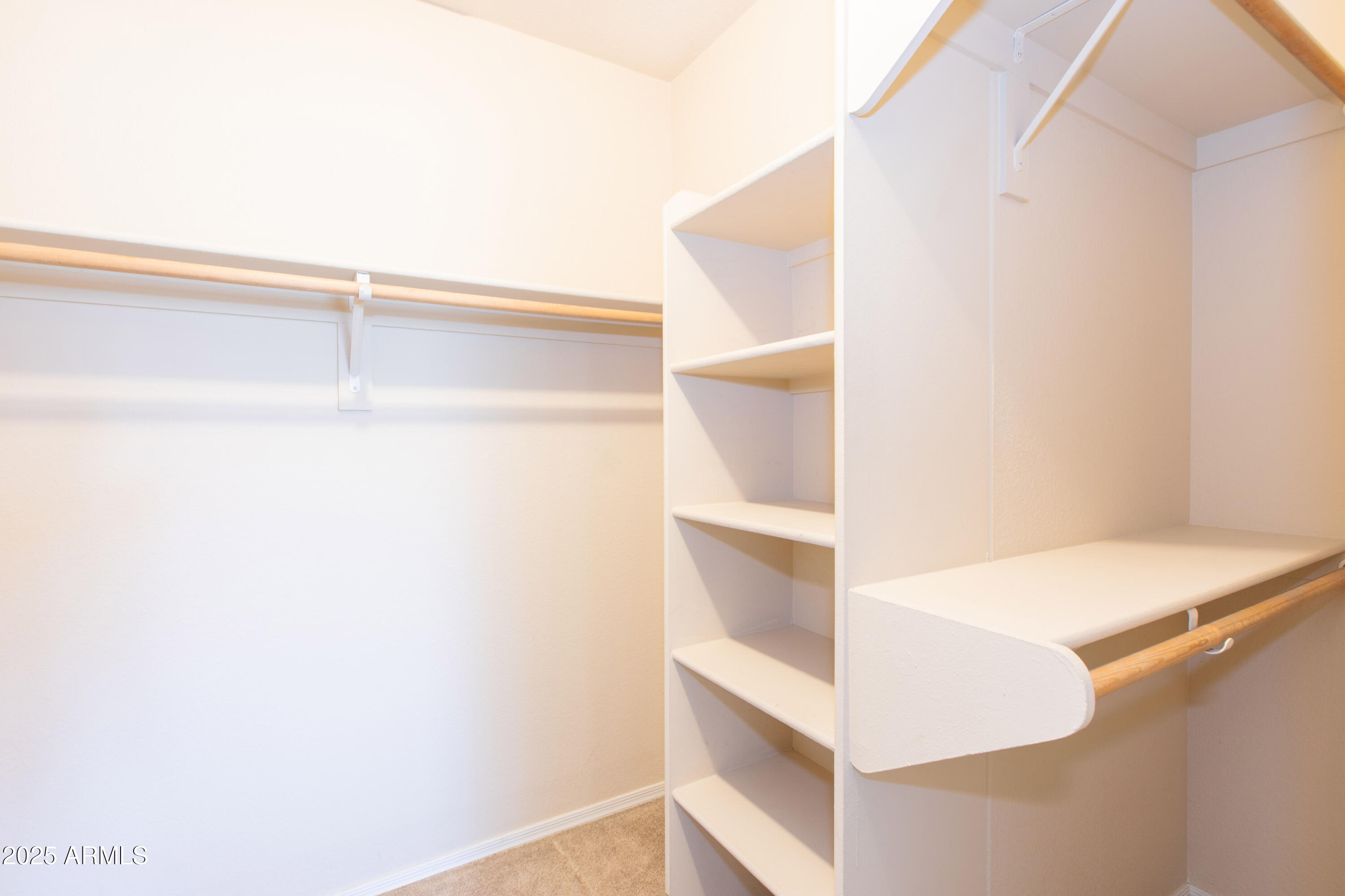 1603 E CHICAGO Street