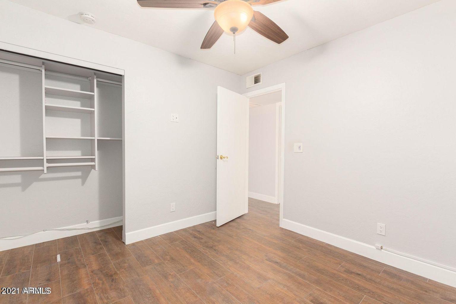 2019 W LEMON TREE Place, 1147