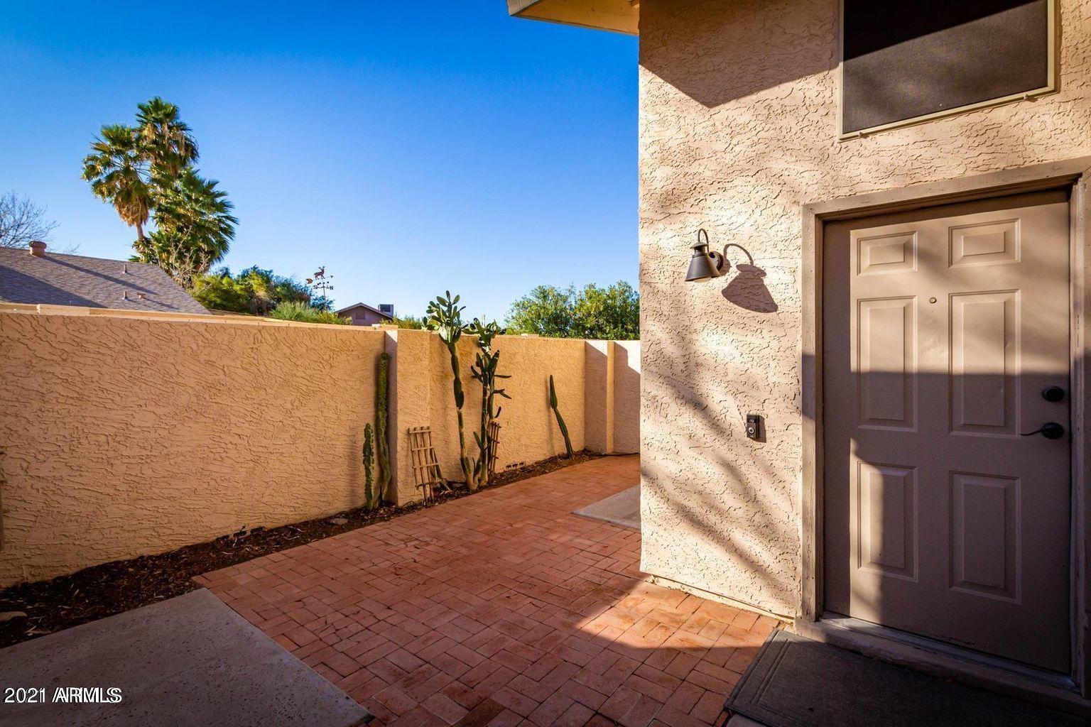 2019 W LEMON TREE Place, 1147