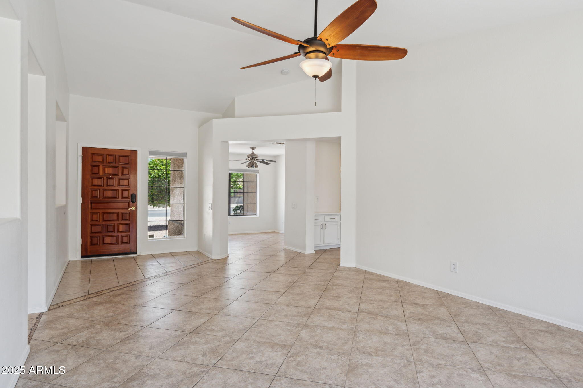 6645 E PRESTON Street