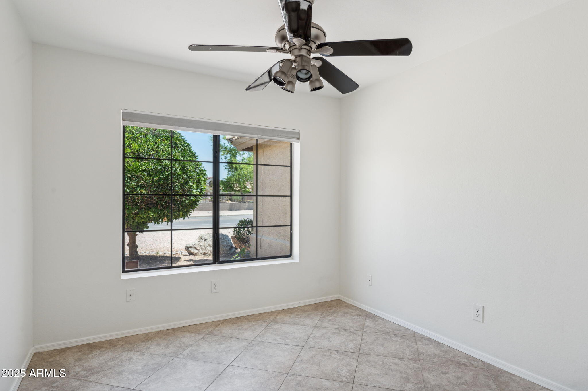 6645 E PRESTON Street