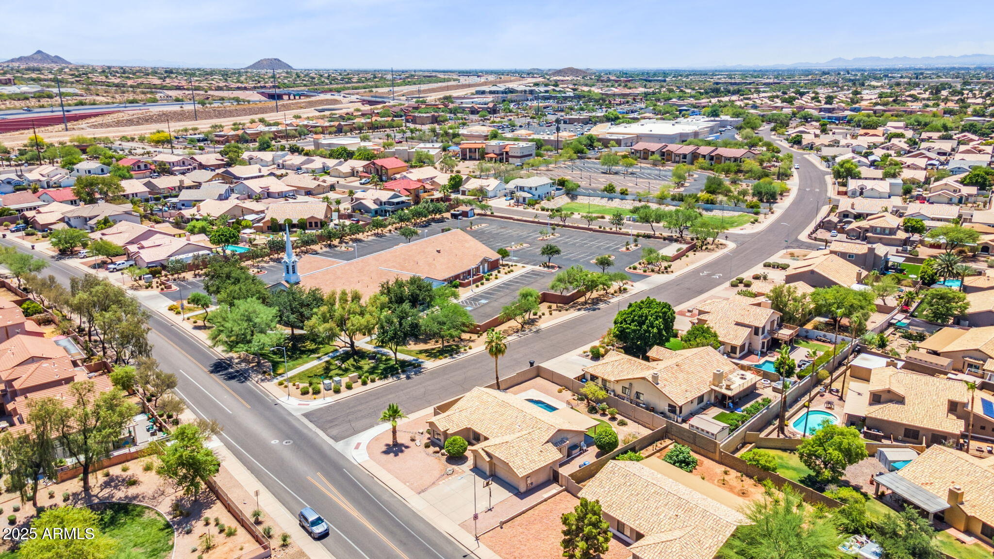 6645 E PRESTON Street