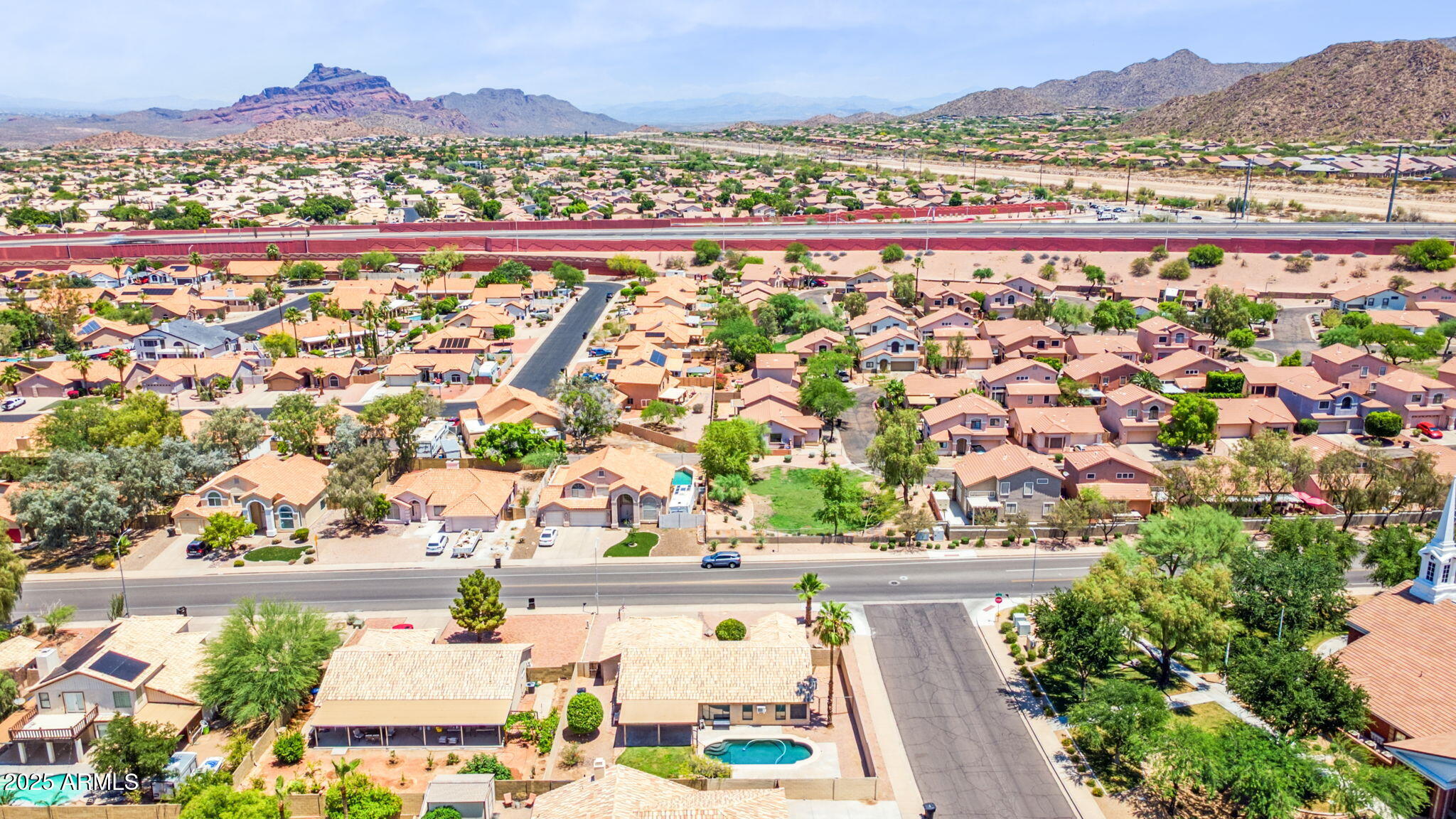 6645 E PRESTON Street