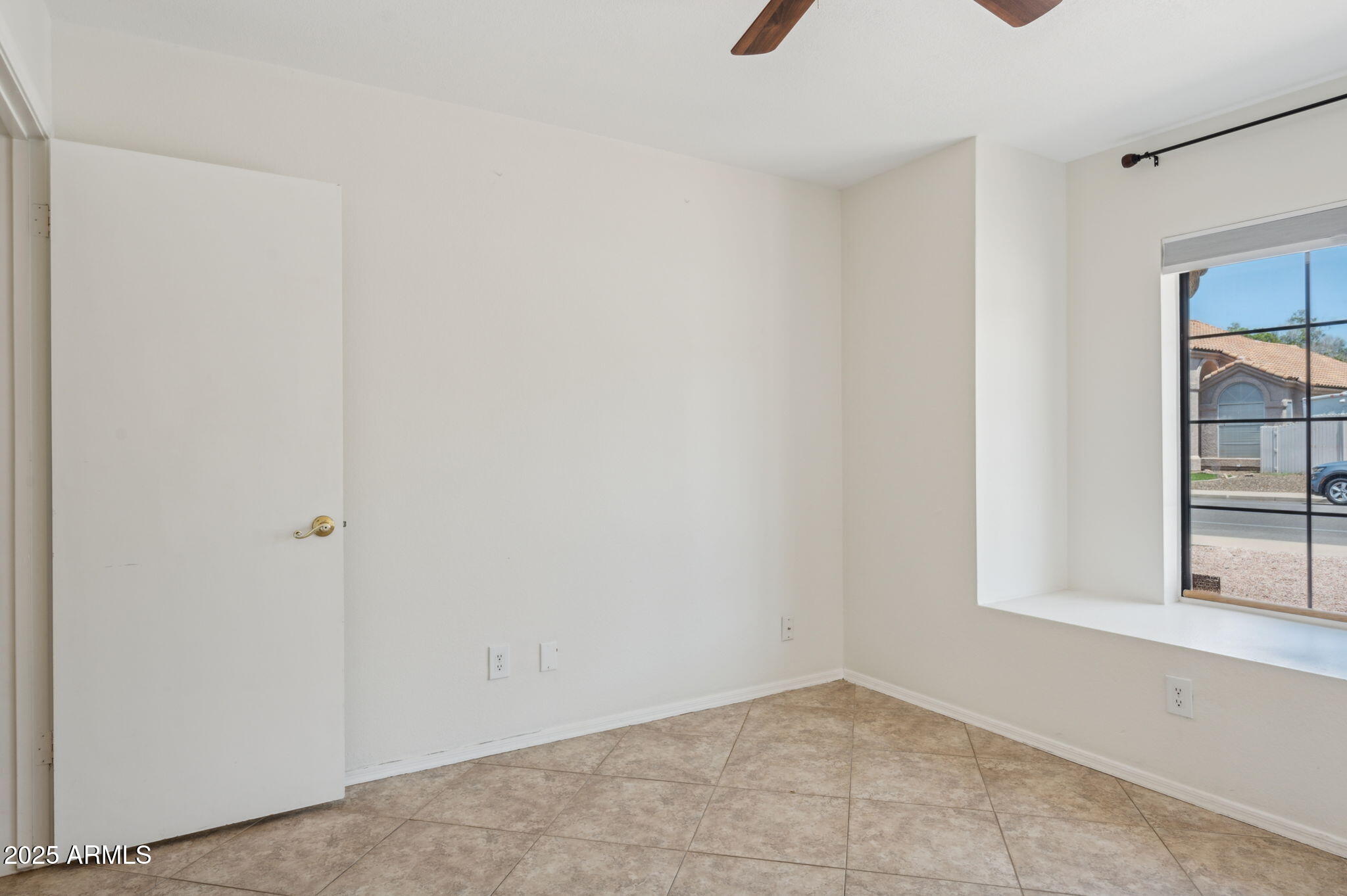 6645 E PRESTON Street