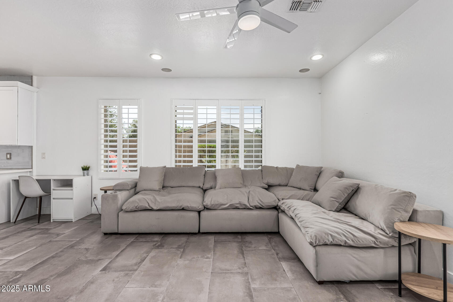 3777 E VALLEJO Drive