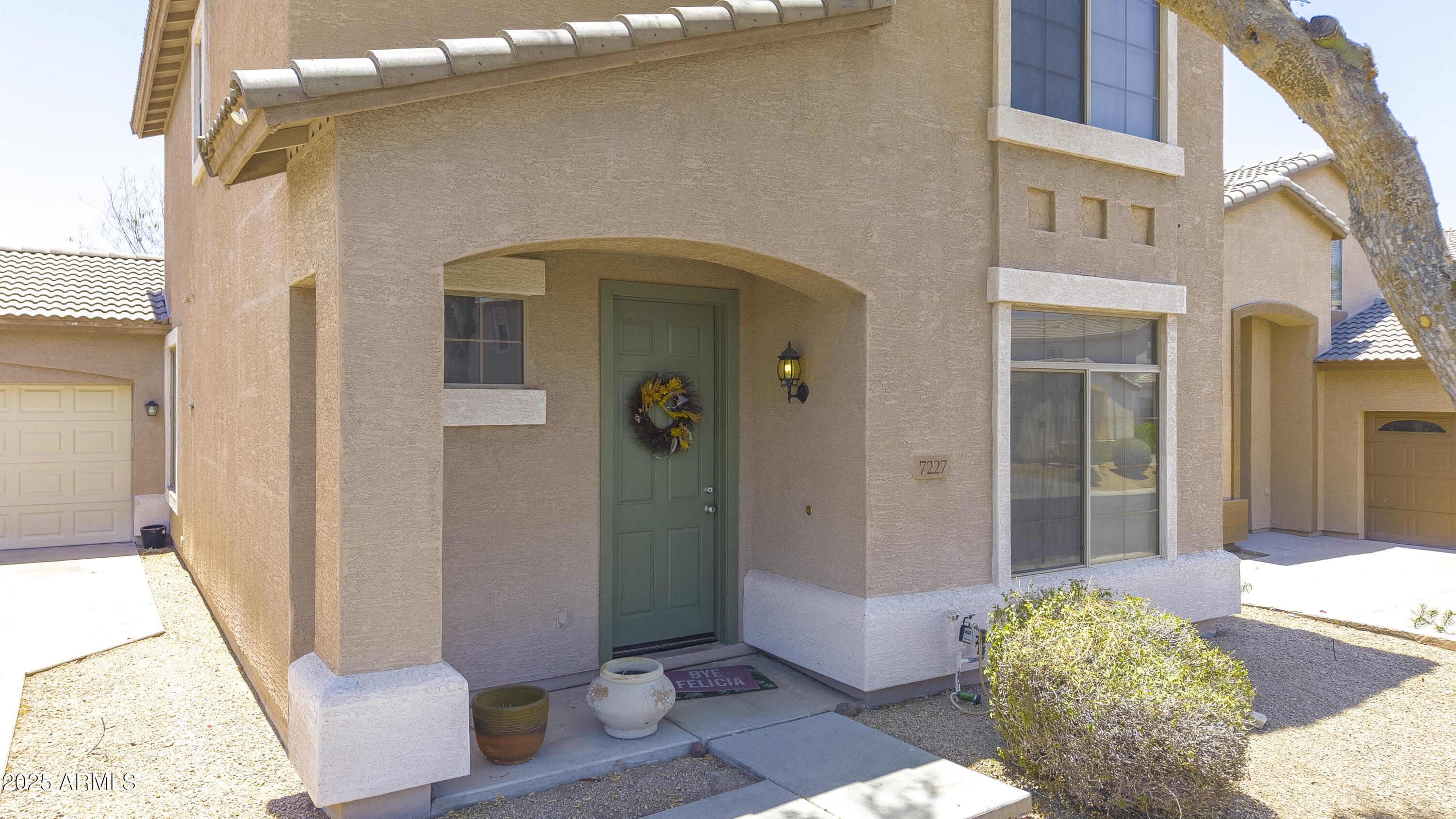 7227 E NORTHRIDGE Street