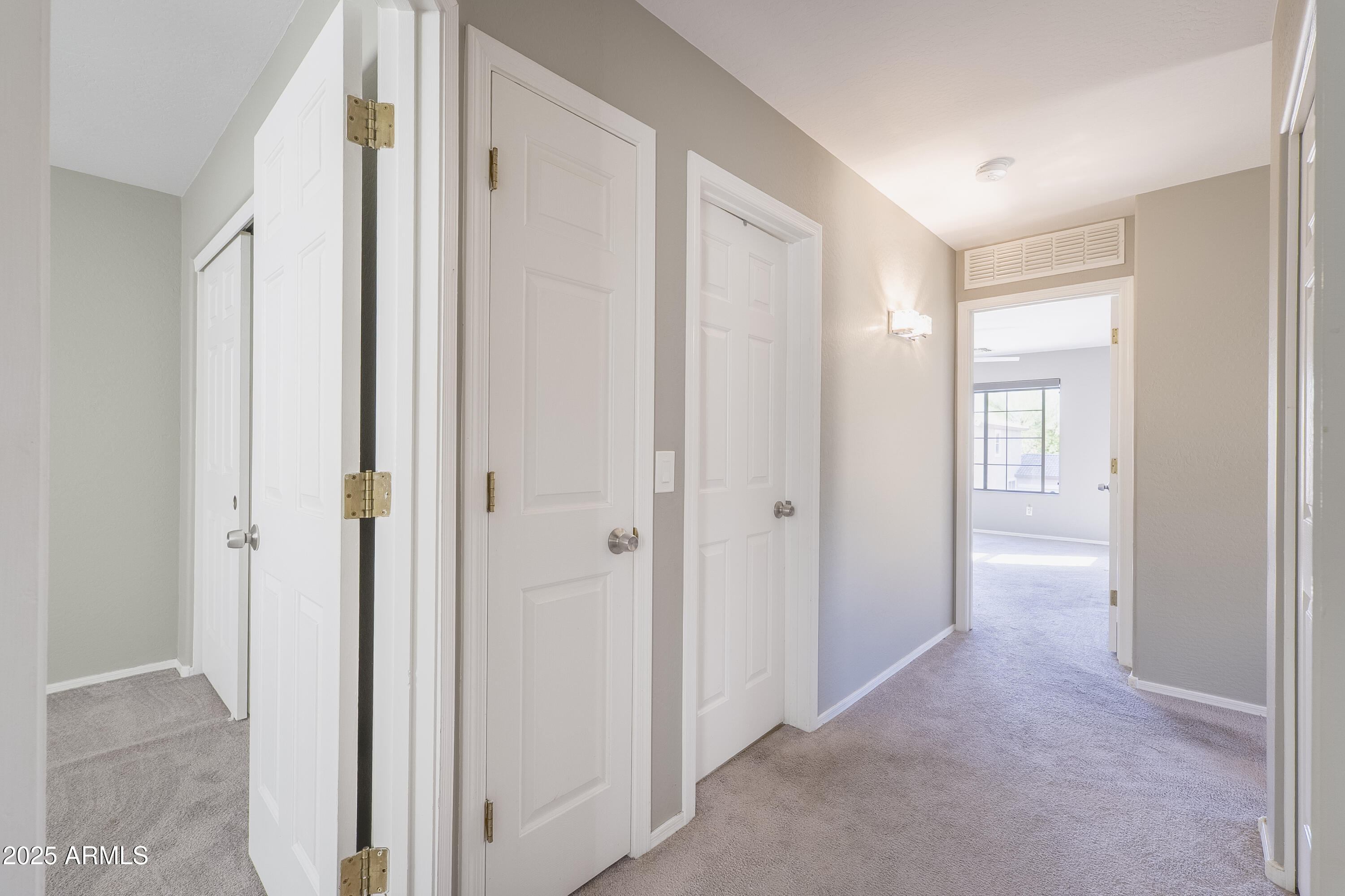 7227 E NORTHRIDGE Street