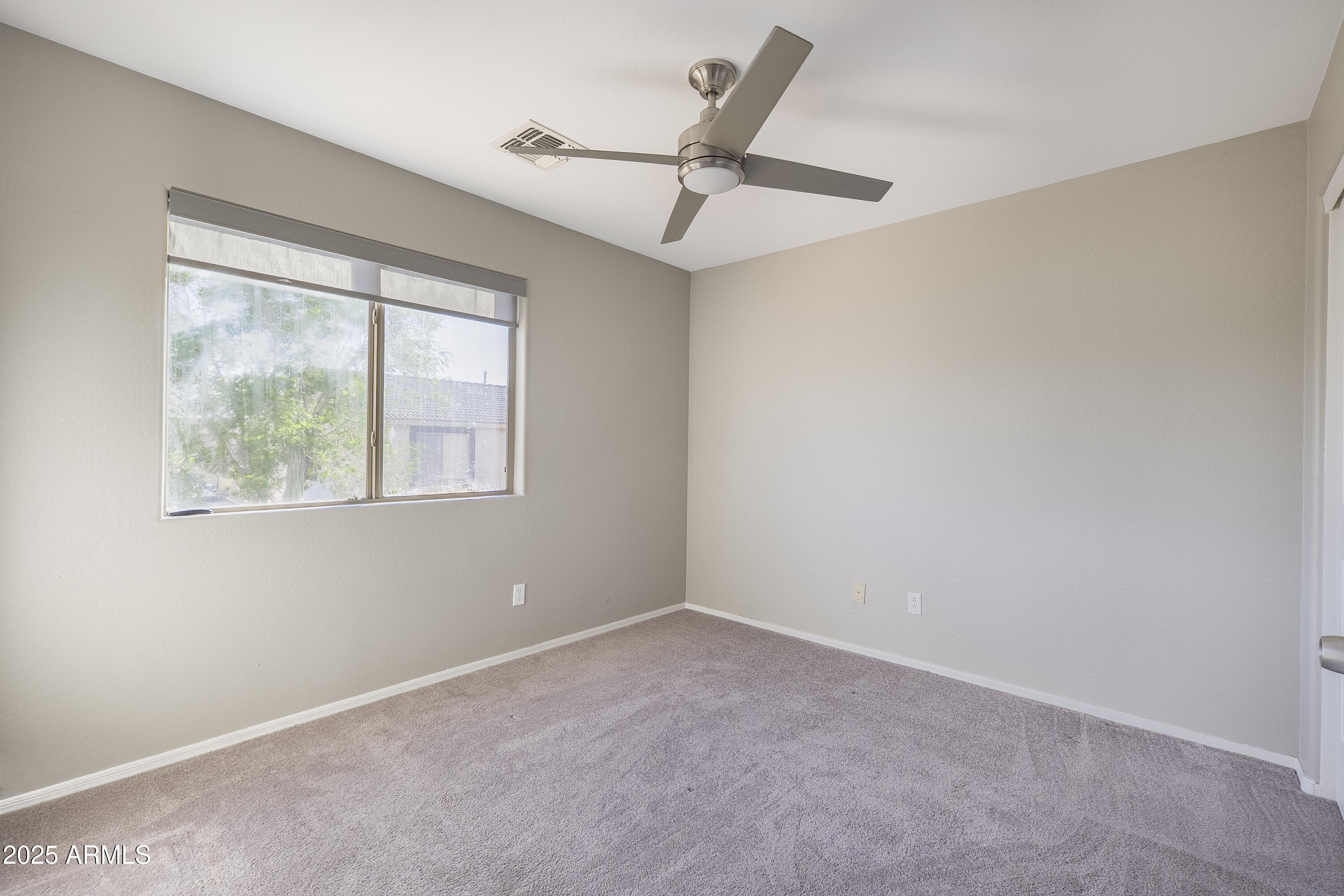 7227 E NORTHRIDGE Street