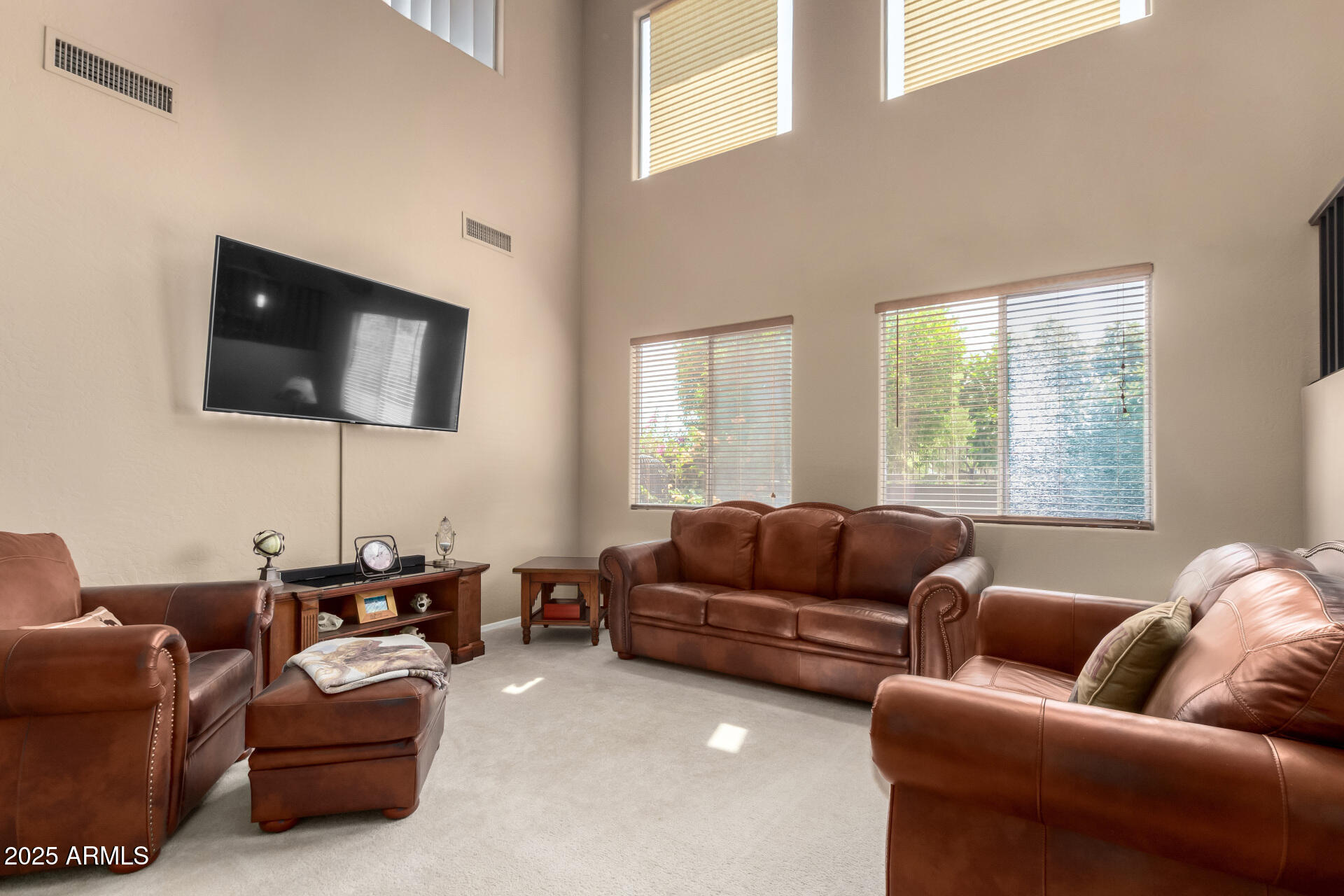 18402 E OAK HILL Lane