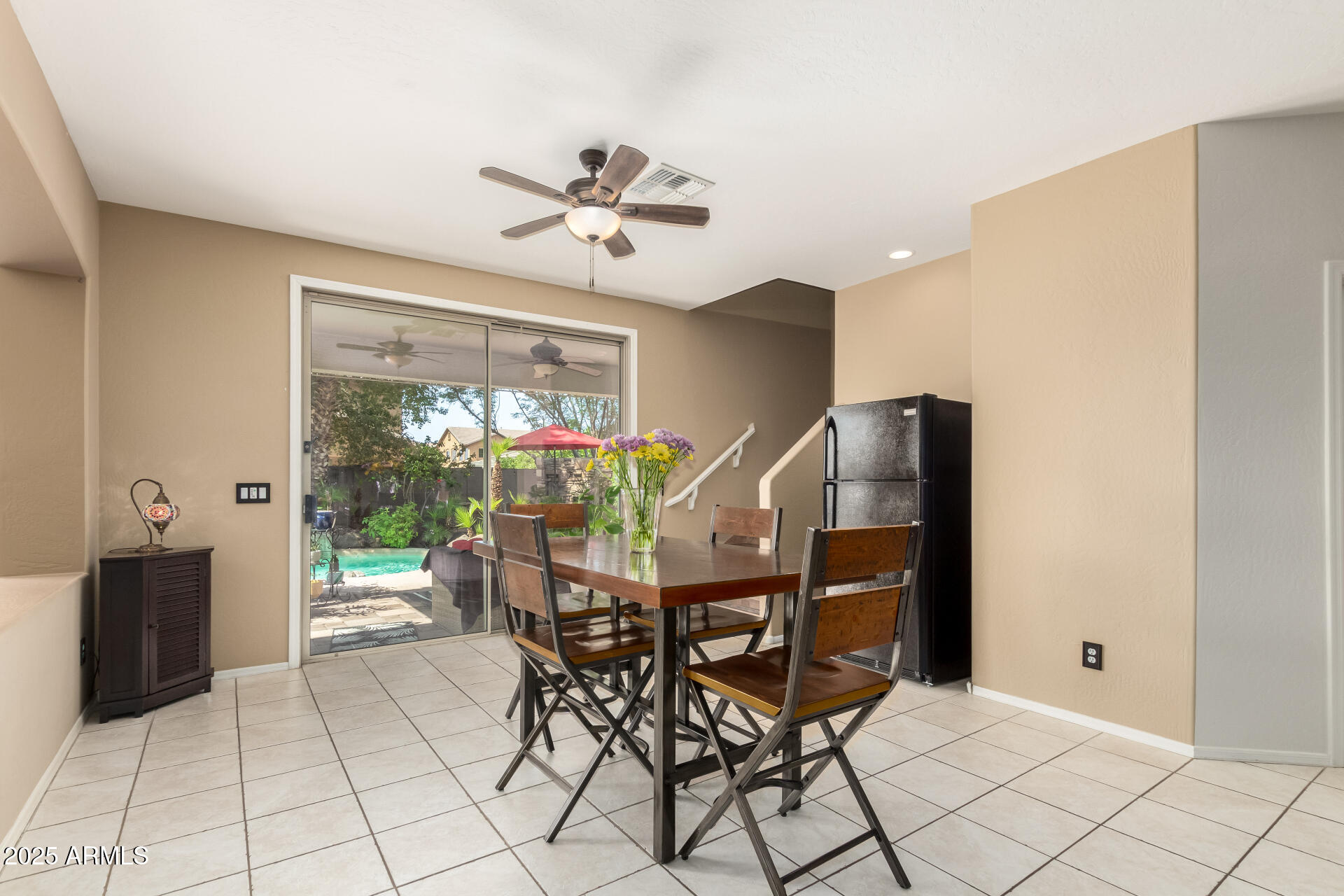 18402 E OAK HILL Lane